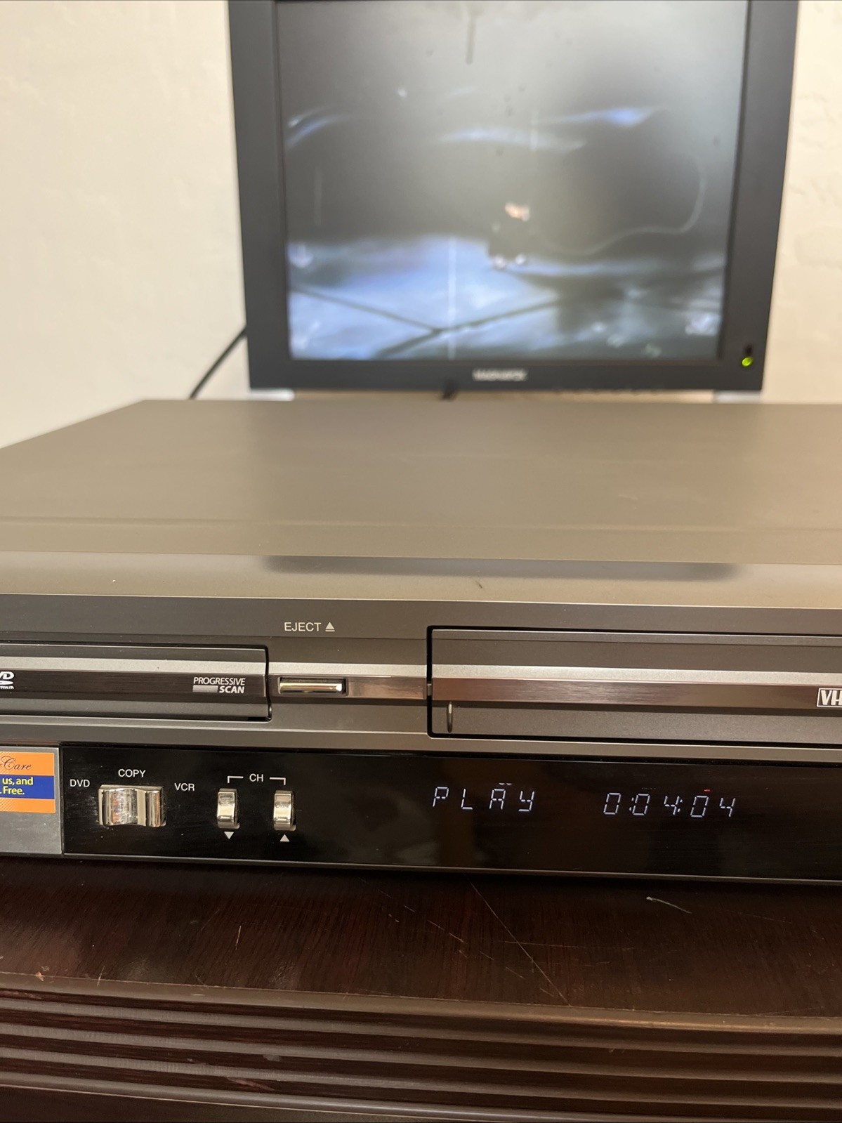 Go Video VR3930 DVD VCR Combo Player Transfer VHS Tape Cassette recorder