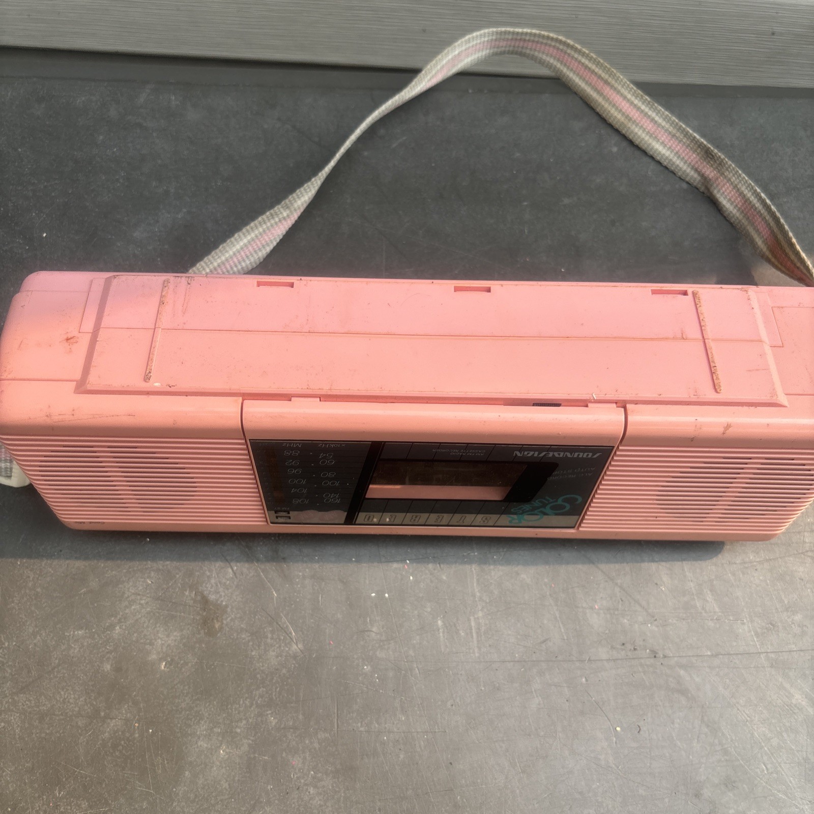 Rare 80s Color Tunes Sound Design Pink 4617 Radio Cassette Boombox Works w/Strap
