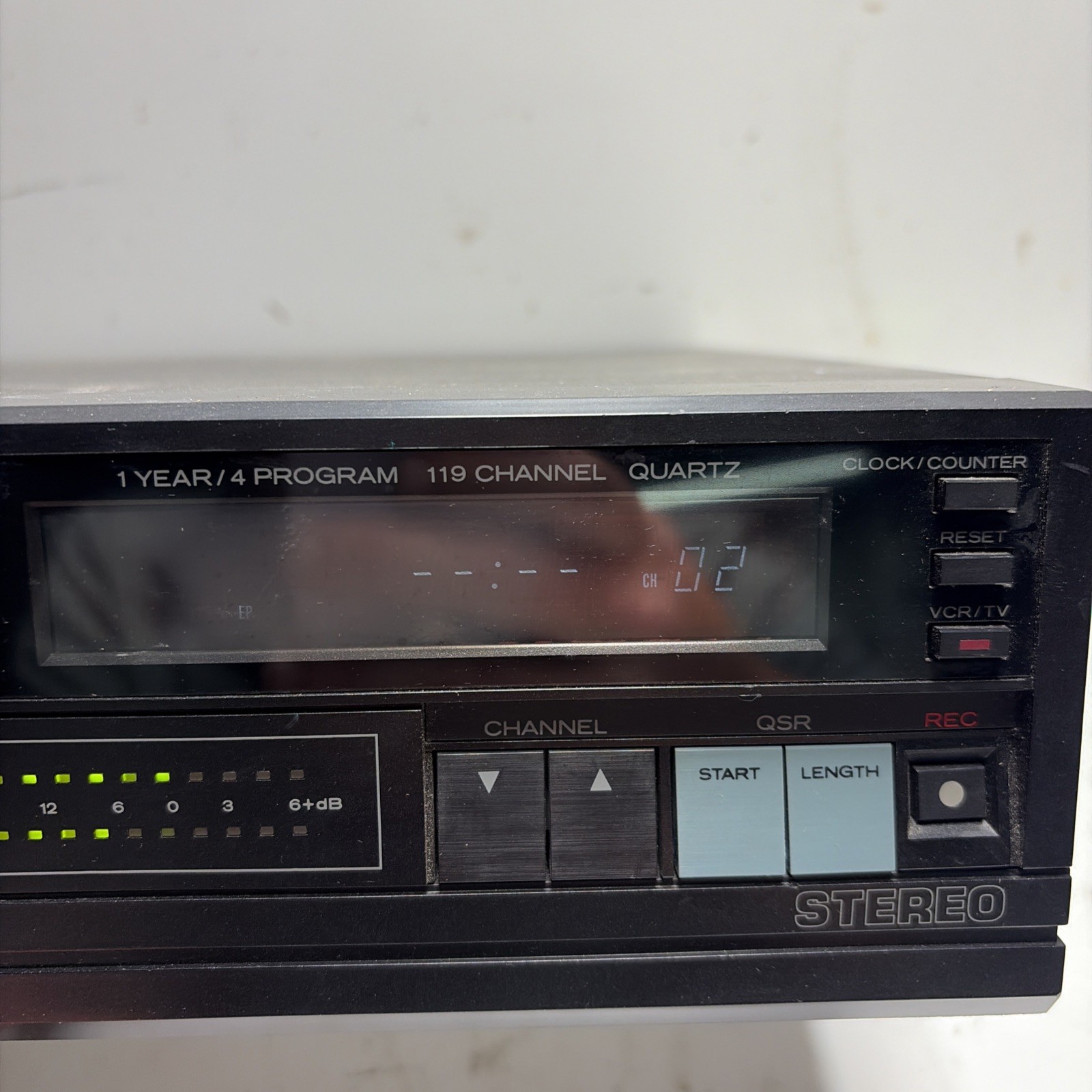 Vintage Sears VCR HQ Series 934 VHS Player Recorder w AV Cable Tested Working
