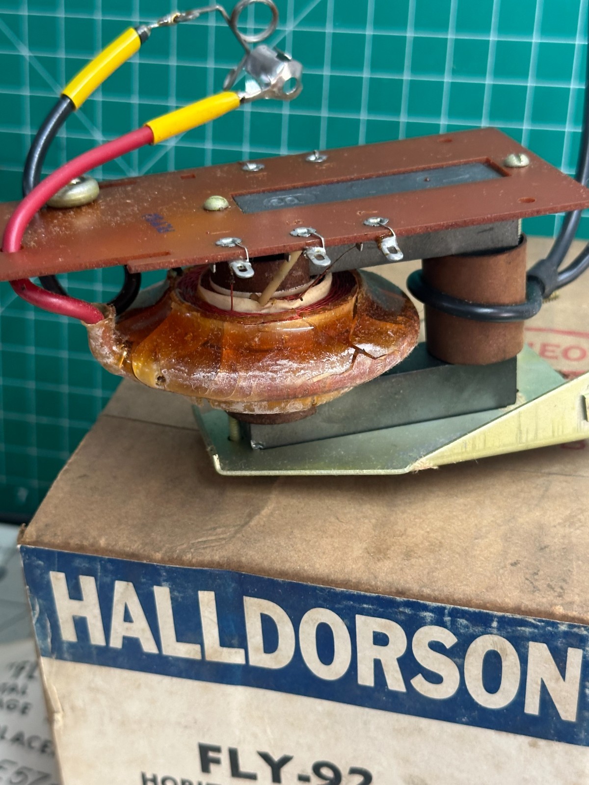 2-pack lot Halldorson FLY-92 Transformer Horizontal Output 70 DEG Sentinel 22E57