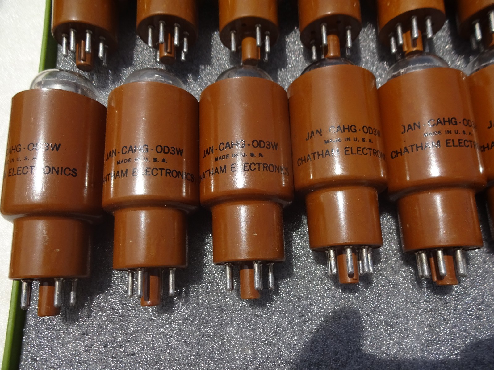 Chatham Electronics JAN CAHG-OD3W Tubes 18pcs