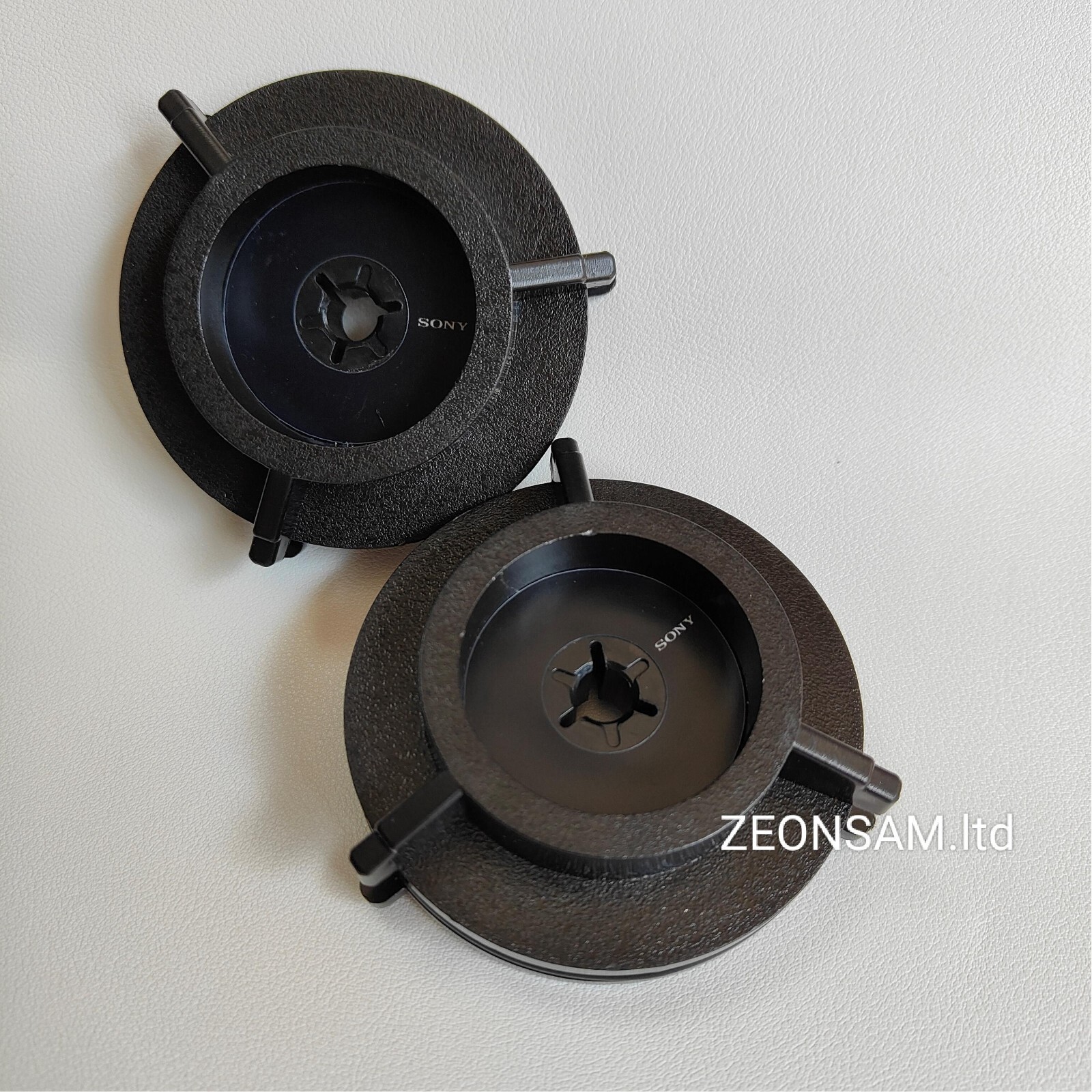 1 Pair Sony Plastic NAB HUB ADAPTERS For Revox,Akai,Pioneer,Teac,Tascam etc..