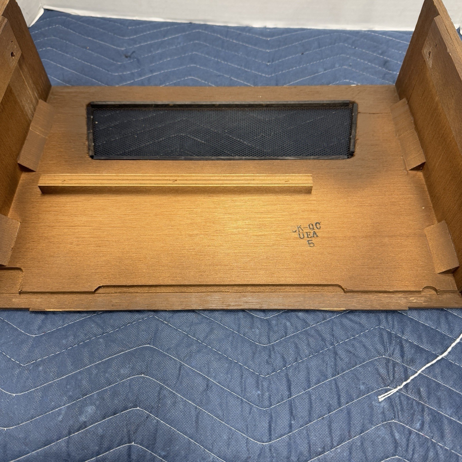PIONEER SX-525 ORIGINAL WOOD CABINET WITH SCREWS – VERY GOOD CONDITION