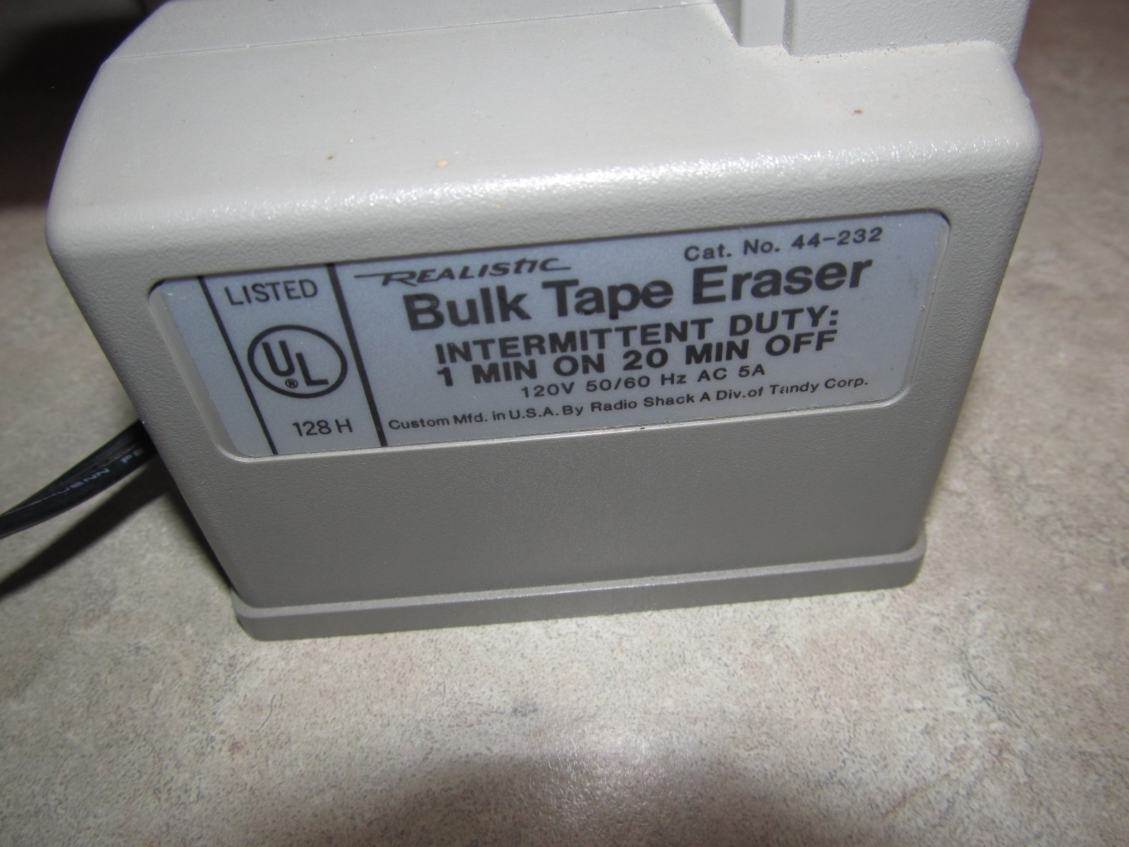 Realistic Radio Shack Bulk Tape Eraser 44-232 Cassette VHS Demagnetizer