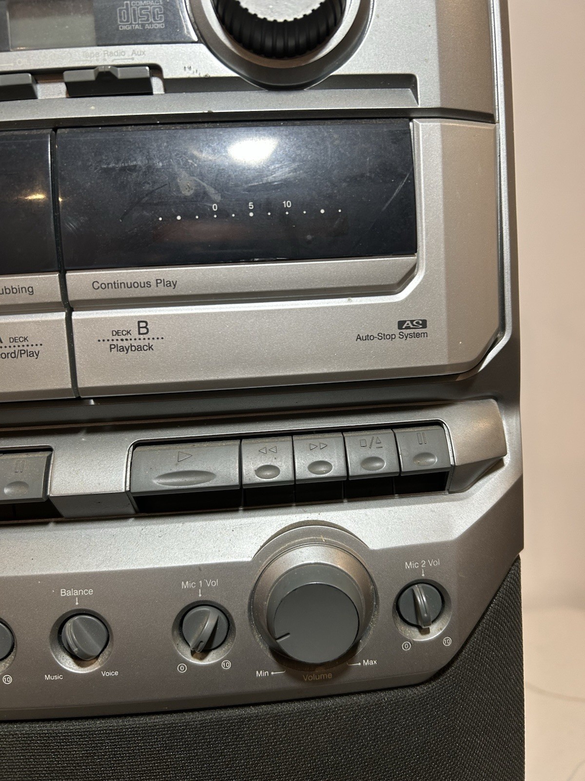 Vintage 2000 GPX Karaoke Tower CD Player Dual Cassette AM/FM Stereo Tested Works
