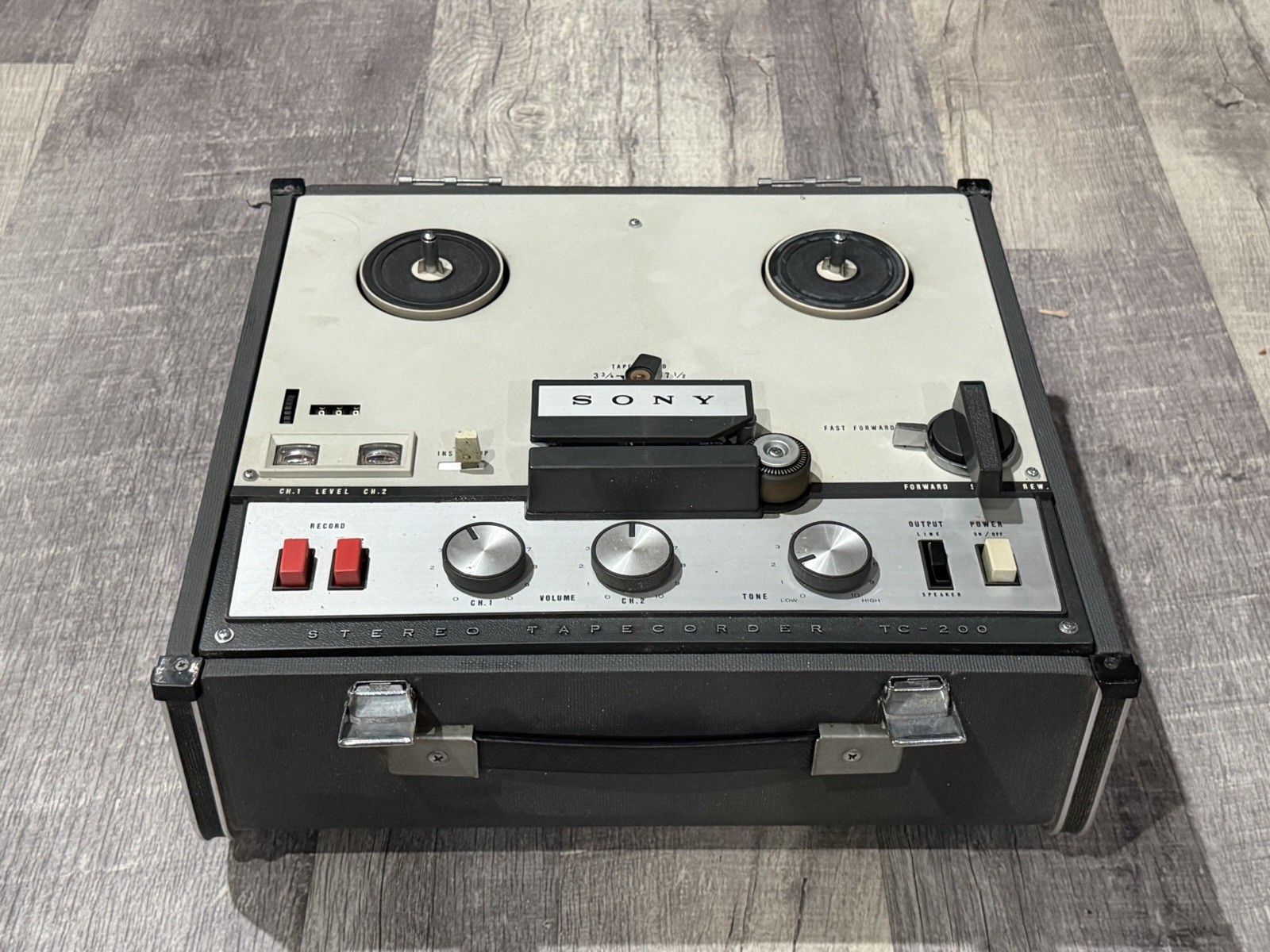 RARE VINTAGE Sony TC-200 Reel-To-Reel Tape Recorder-TESTED