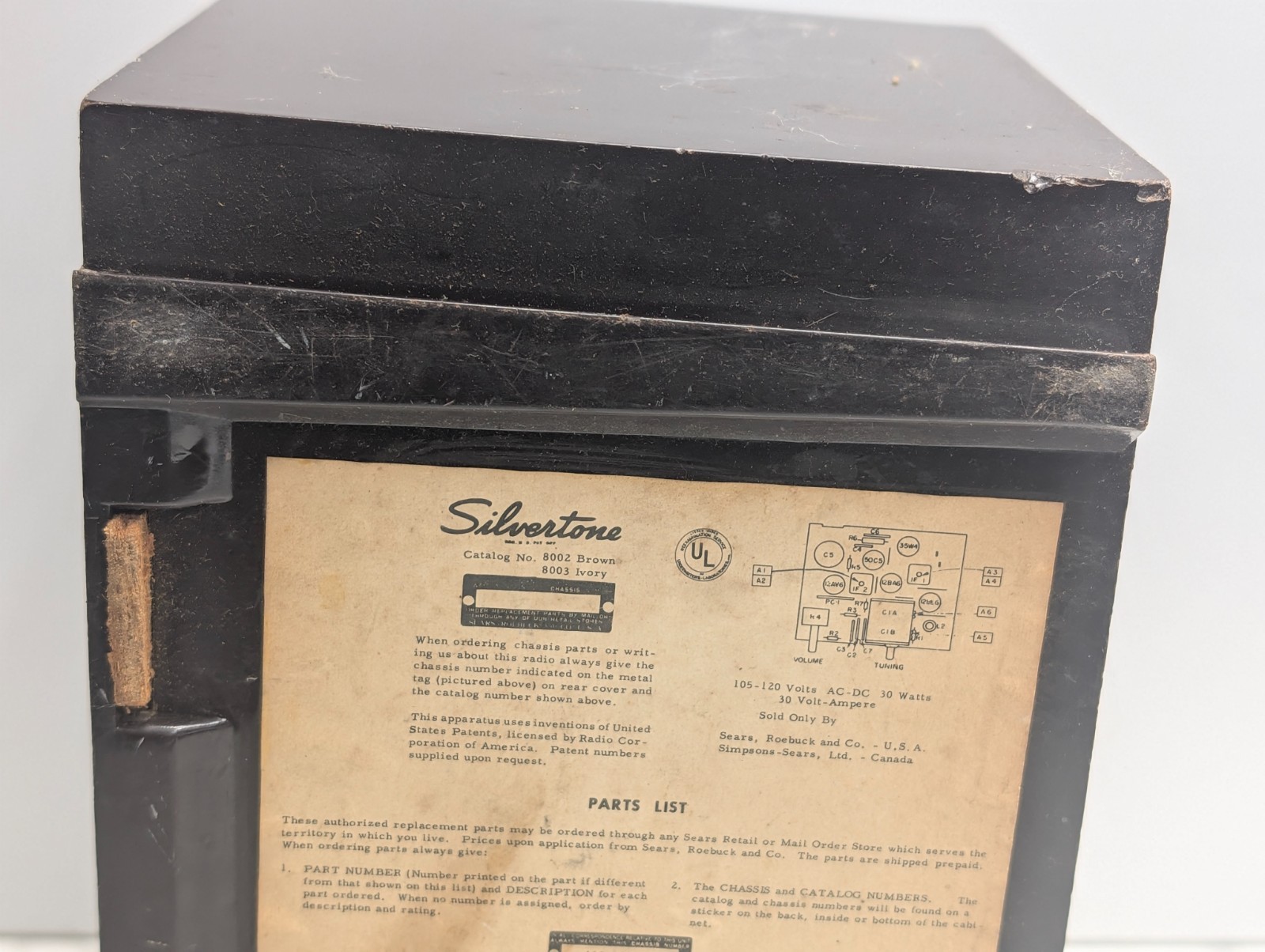 Vintage Sears Silvertone 8002 Tube Radio Brown Tabletop AM Broadcast Radio