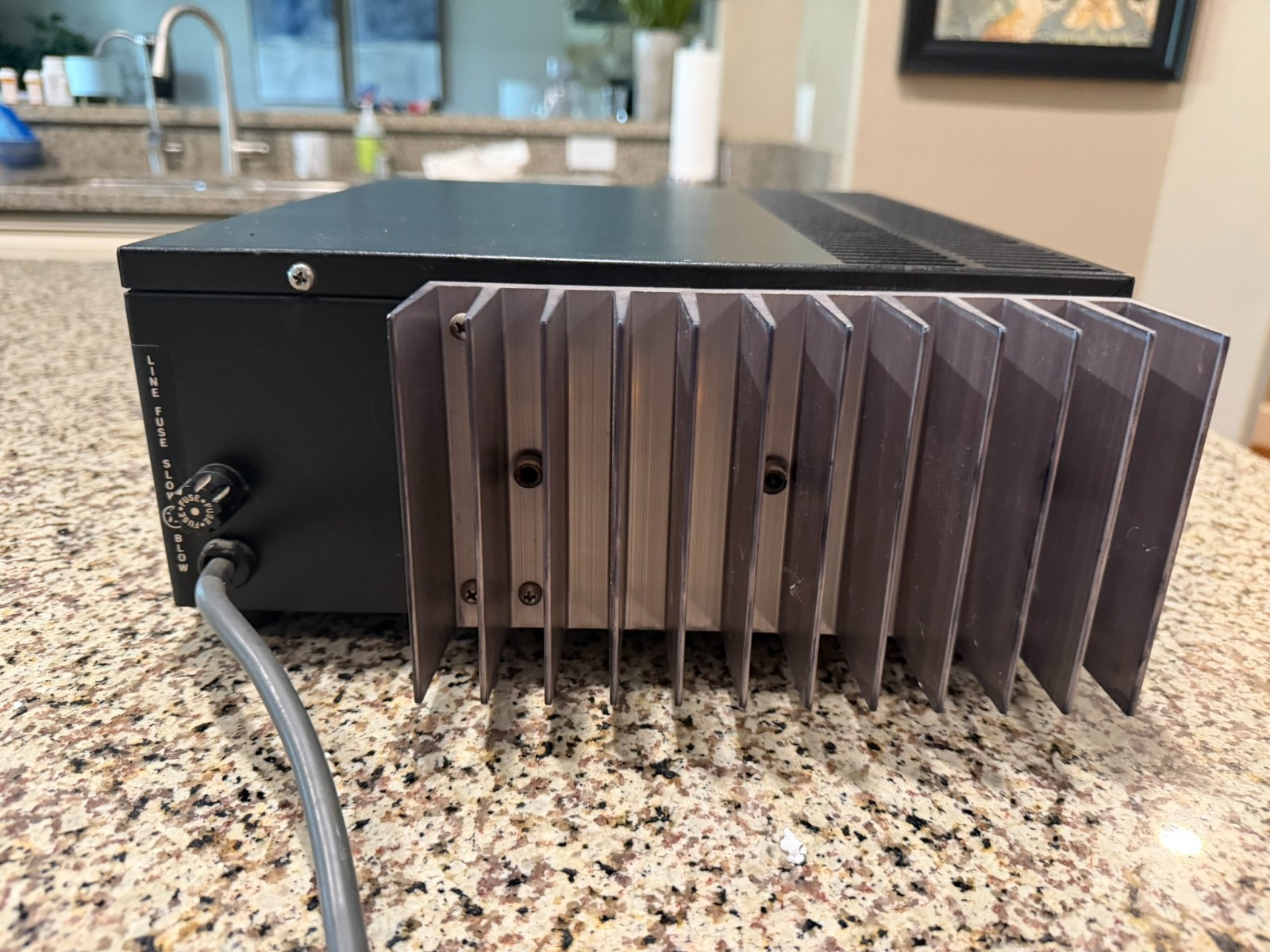Moscode 300 Hybrid Tube Amplifier