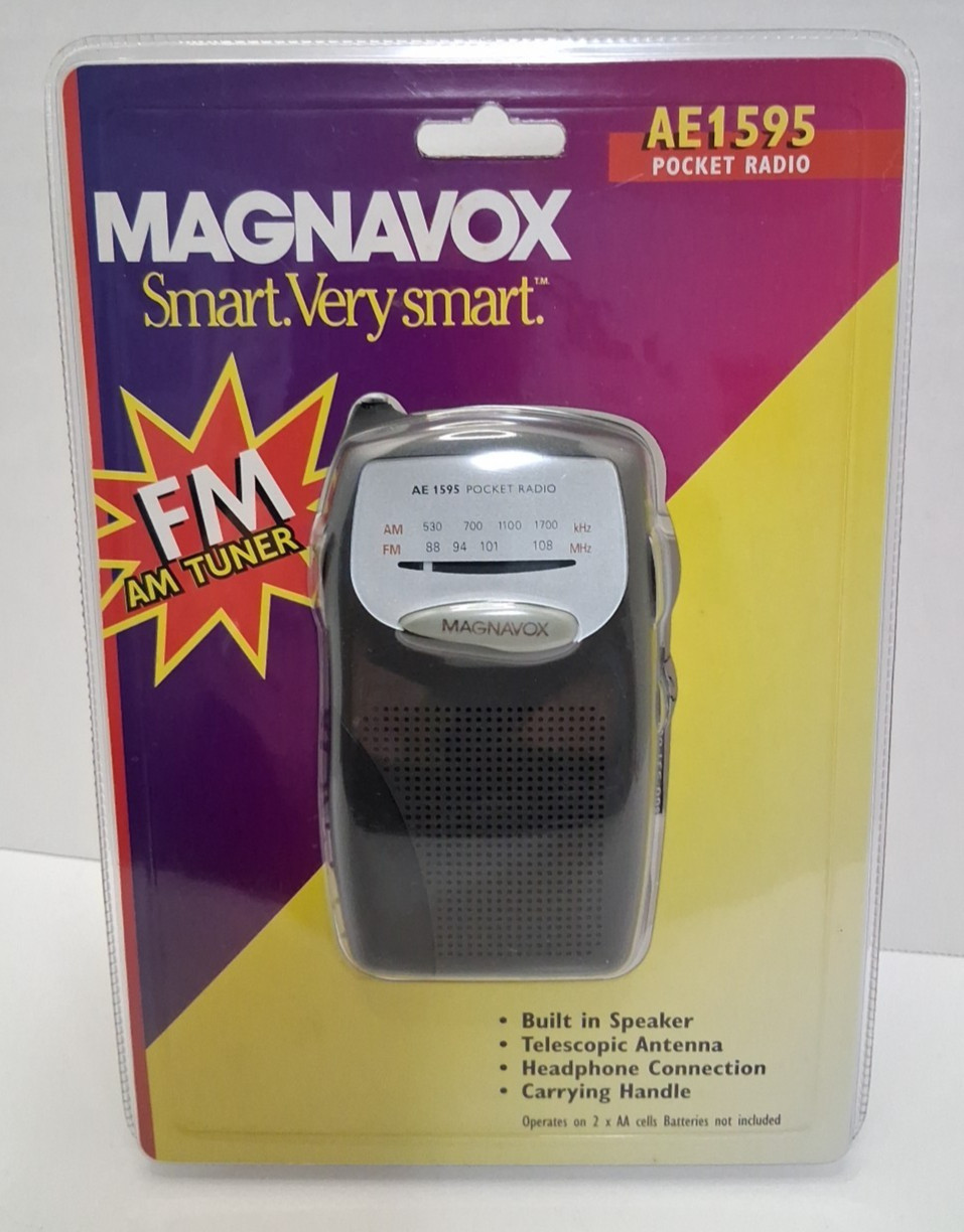 Magnavox AM FM Tuner Pocket Radio AE1595 New Old Stock Factory Sealed