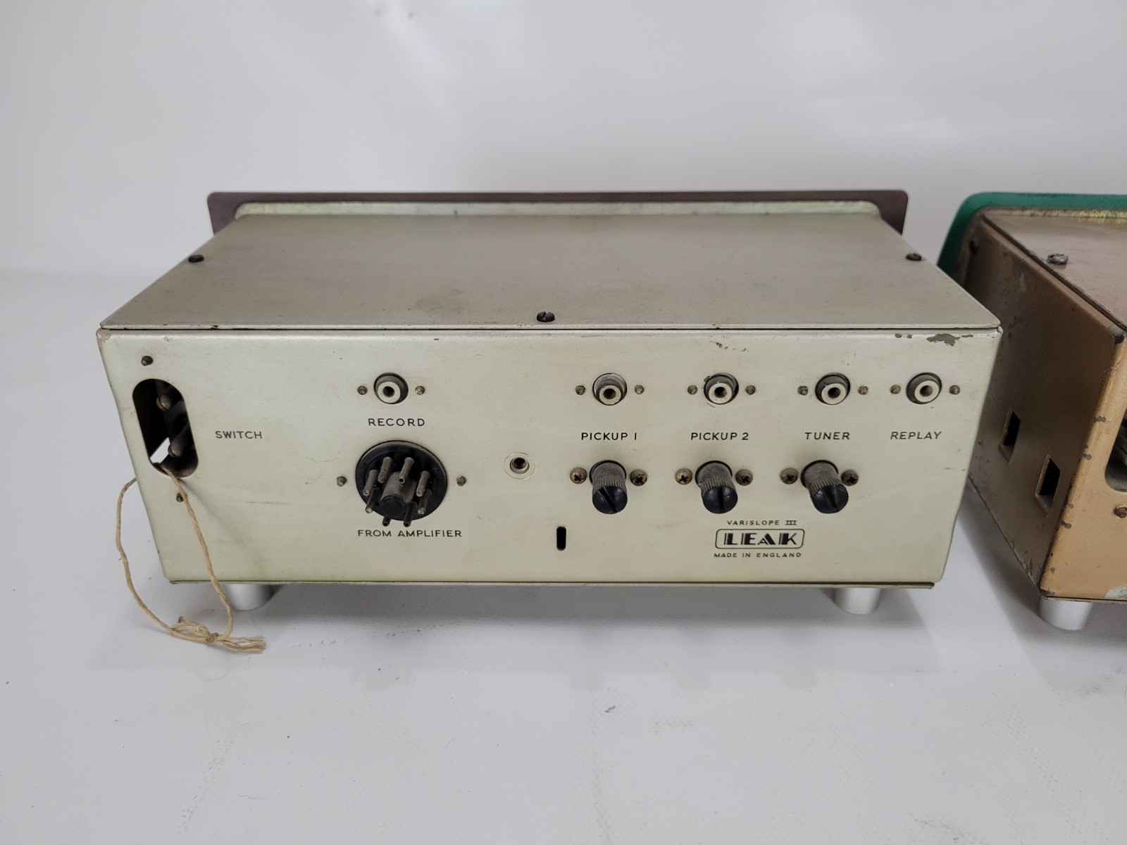 LEAK VERISCOPE III MONO PREAMPLIFIER PAIR