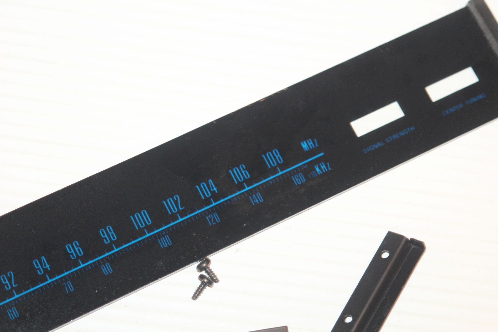 Vintage Realistic STA-80 Receiver Amp – Tuner Glass Indicator Dial Face Plate