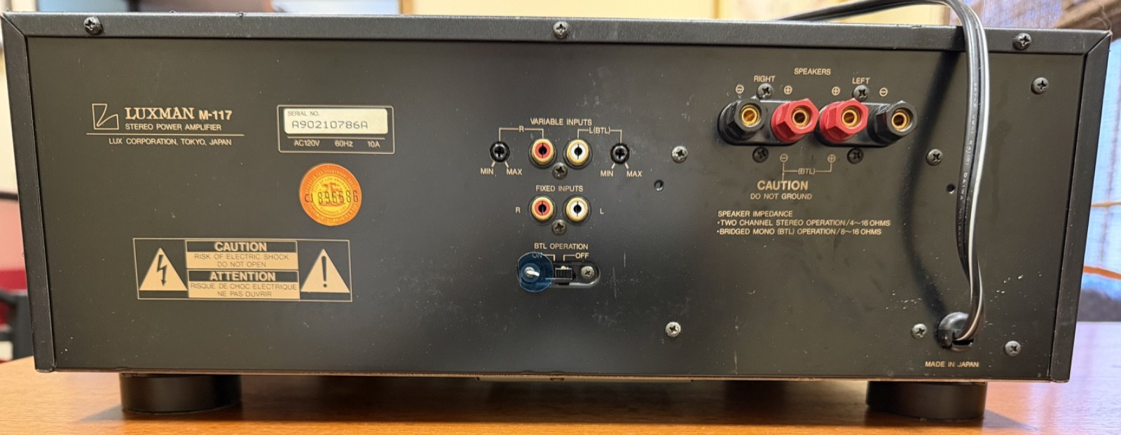 LUXMAN M-117 Power Amplifier. 200WPC Stereo or 450W bridged Mono Very Nice!