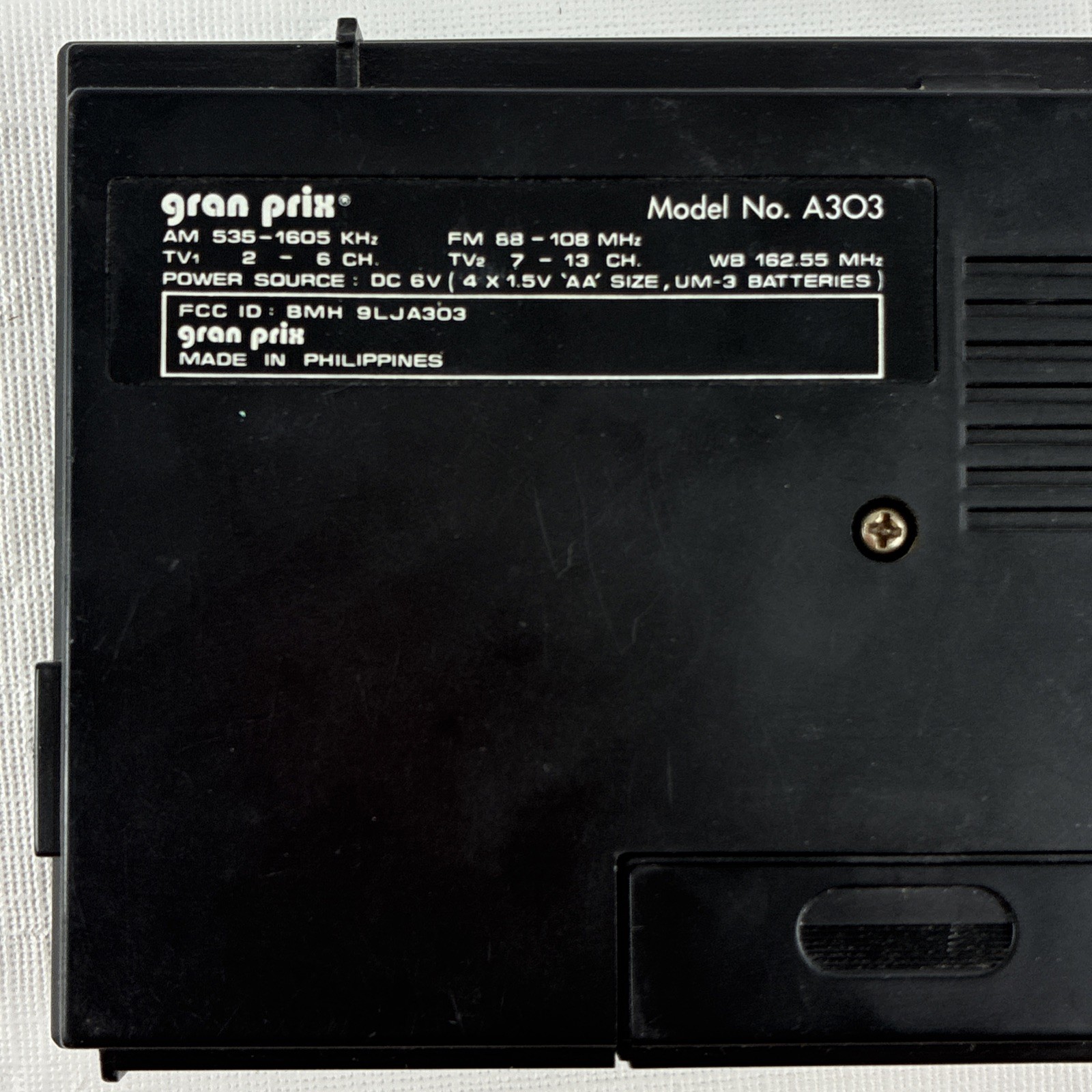 Gran Prix A303 AM FM TV1 TV2 WB Portable Radio Receiver Vintage WORKS