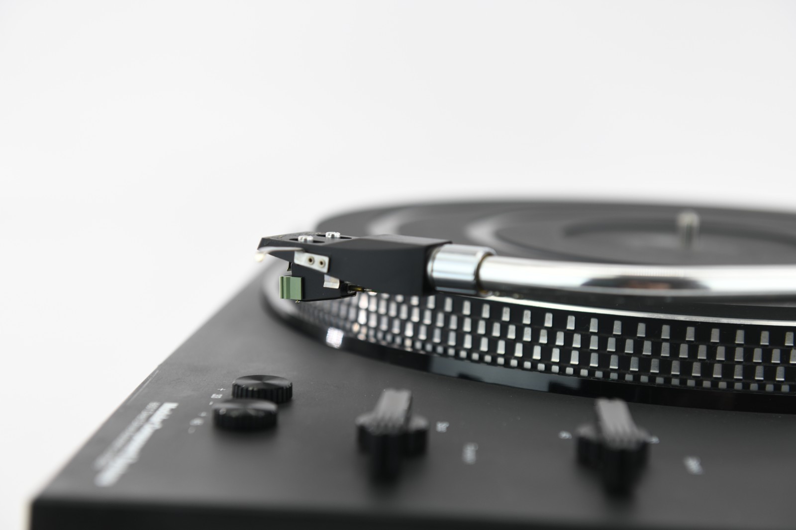 MCS 6601 Black Direct Drive Turntable W/ Original Box – Works Great!