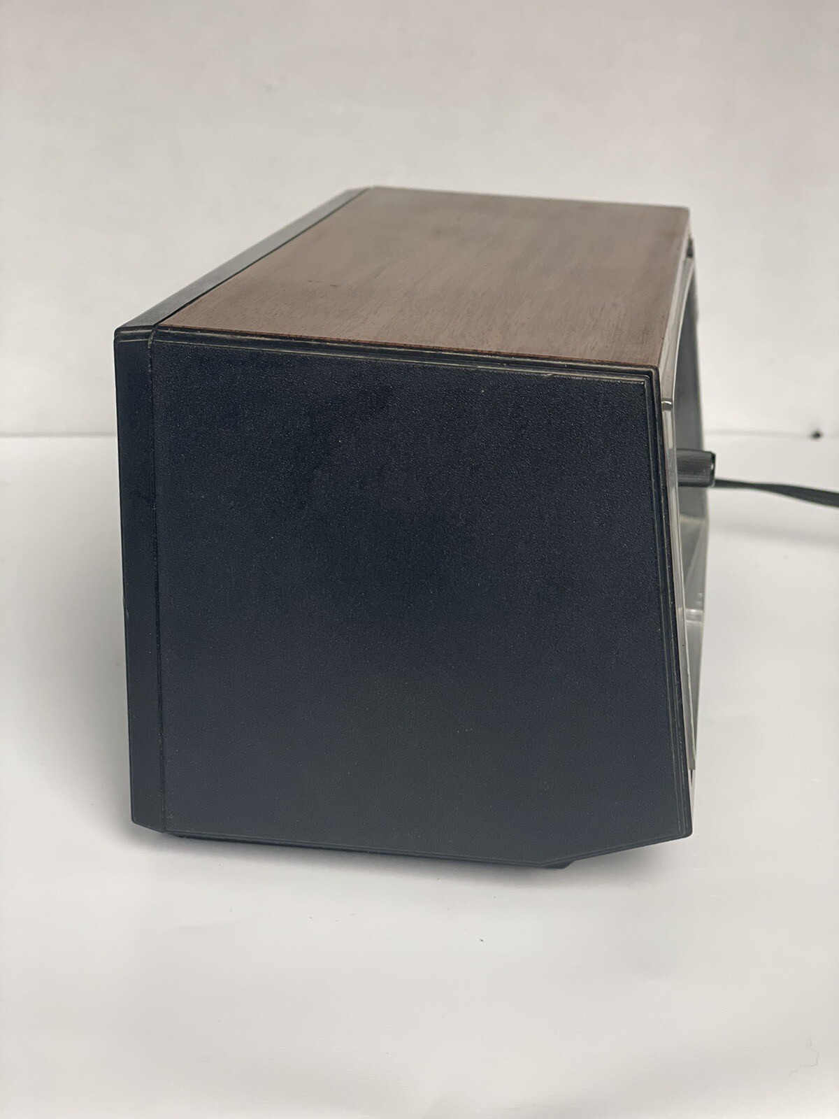 Vintage General Electric GE 7-4550C Walnut Grain Polystyrene Clock Radio Tested