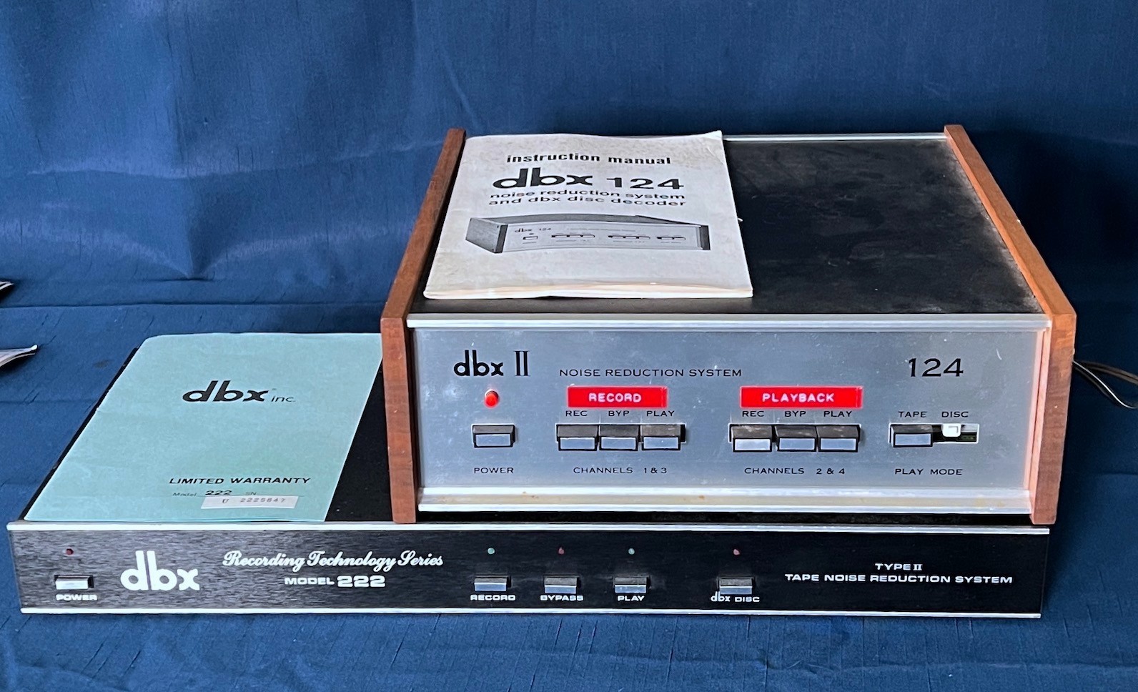 DBX Model 124 & 222 Type II Tape Noise Reduction Recording System, Inst. Manual