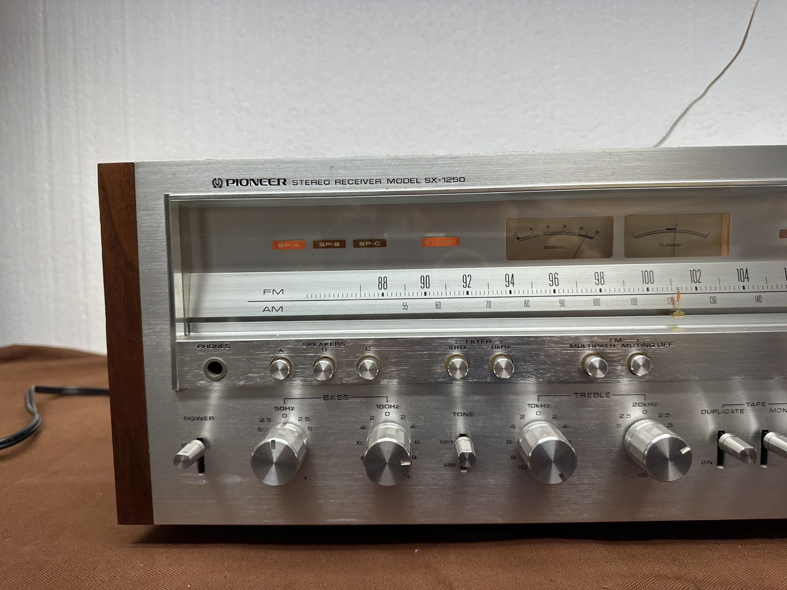 pioneer sx-1250 stereo receiver – Excellent
