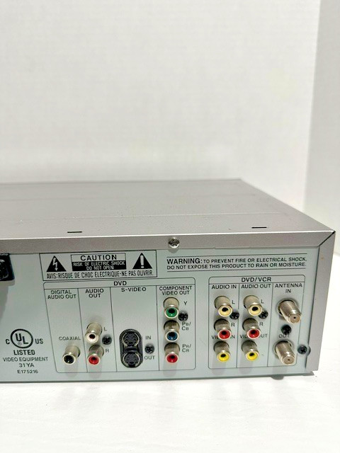 Sharp VCR/DVD Recorder Combination DV-RW340U Untested No Cables or Remote