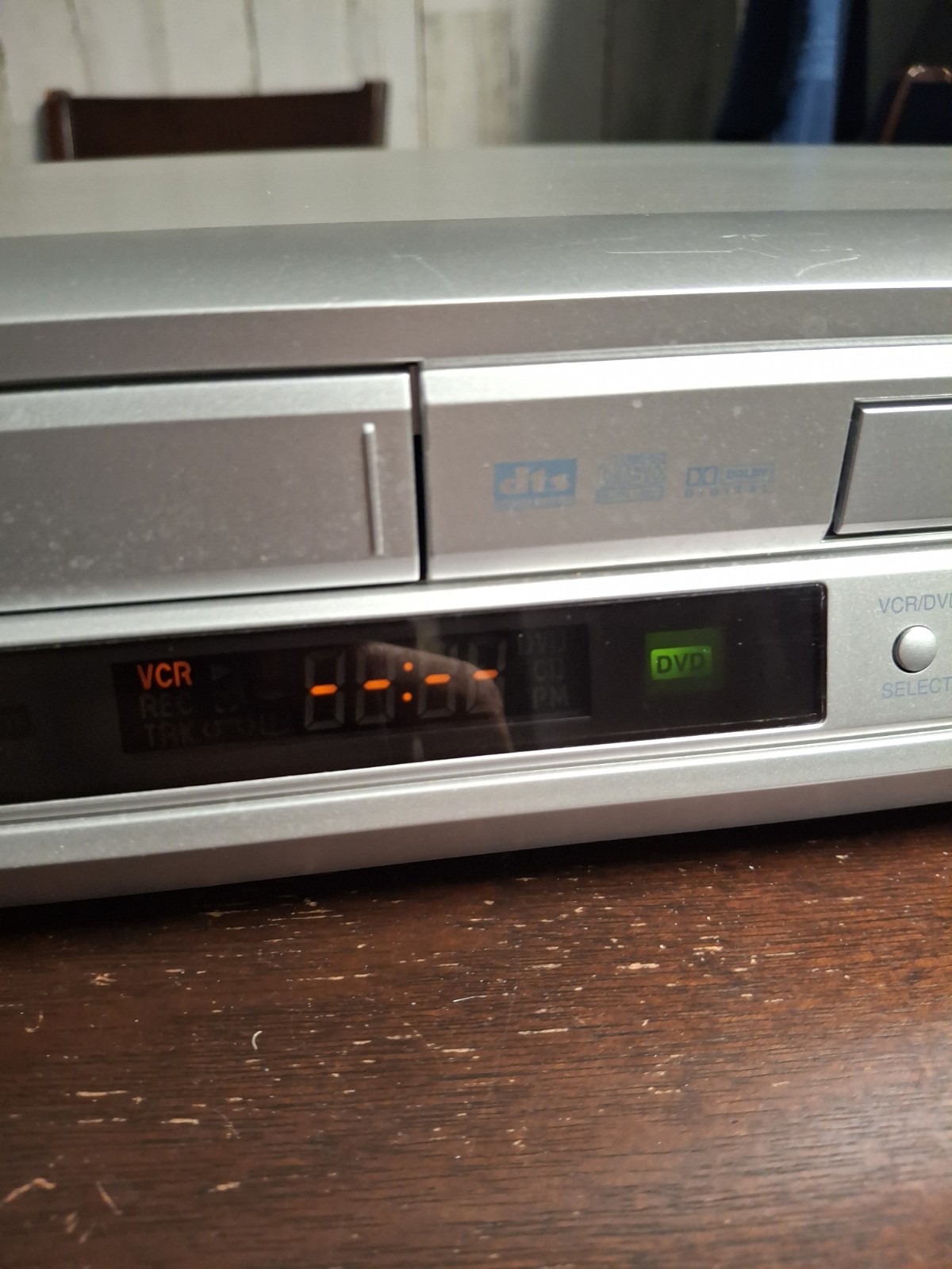 Toshiba SD-V392SUA Hi-Fi VHS VCR Deck/DVD Video Player Silver No Remote Tested