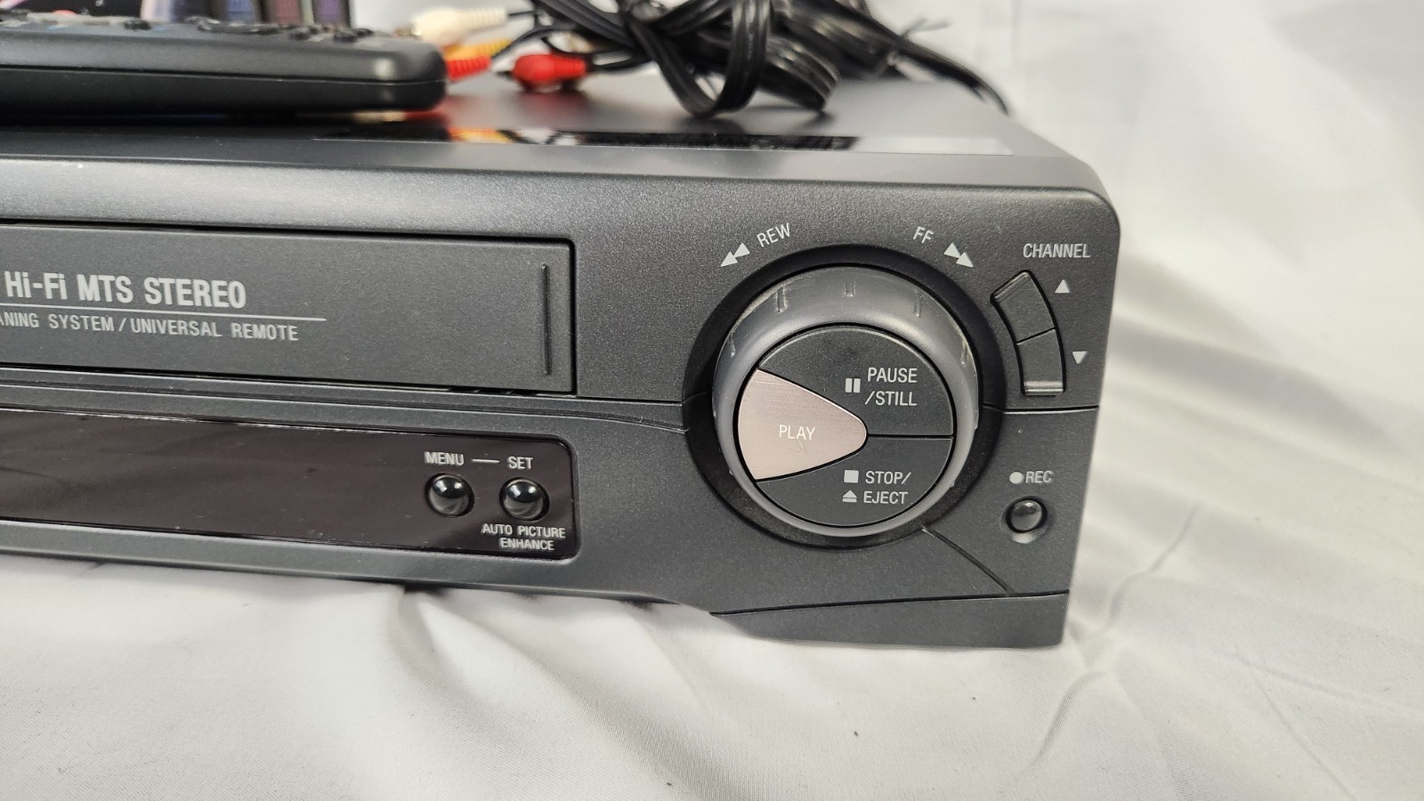 Serviced Admiral VCR With Remote, Cables And Star Wars Box Set
