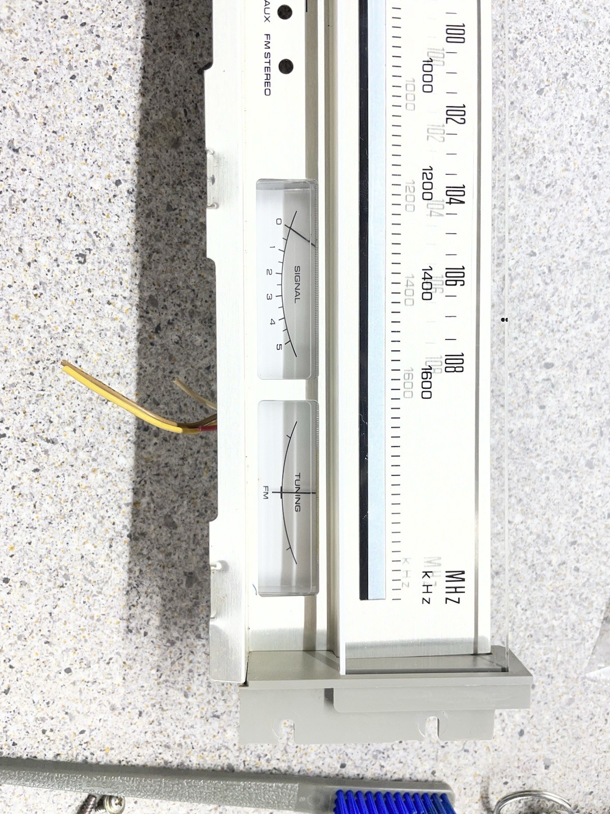 Technics SA 600 Radio Plate And Glass And Tuner Nettle And VU Meters Both