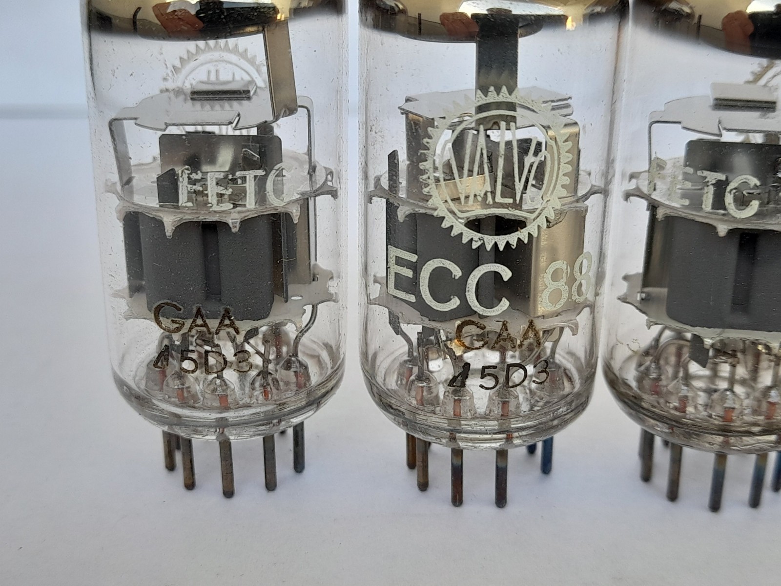 4x ECC88 / 6DJ8 audio tubes VALVO / PHILIPS – NOS – ECC 88 – 1965