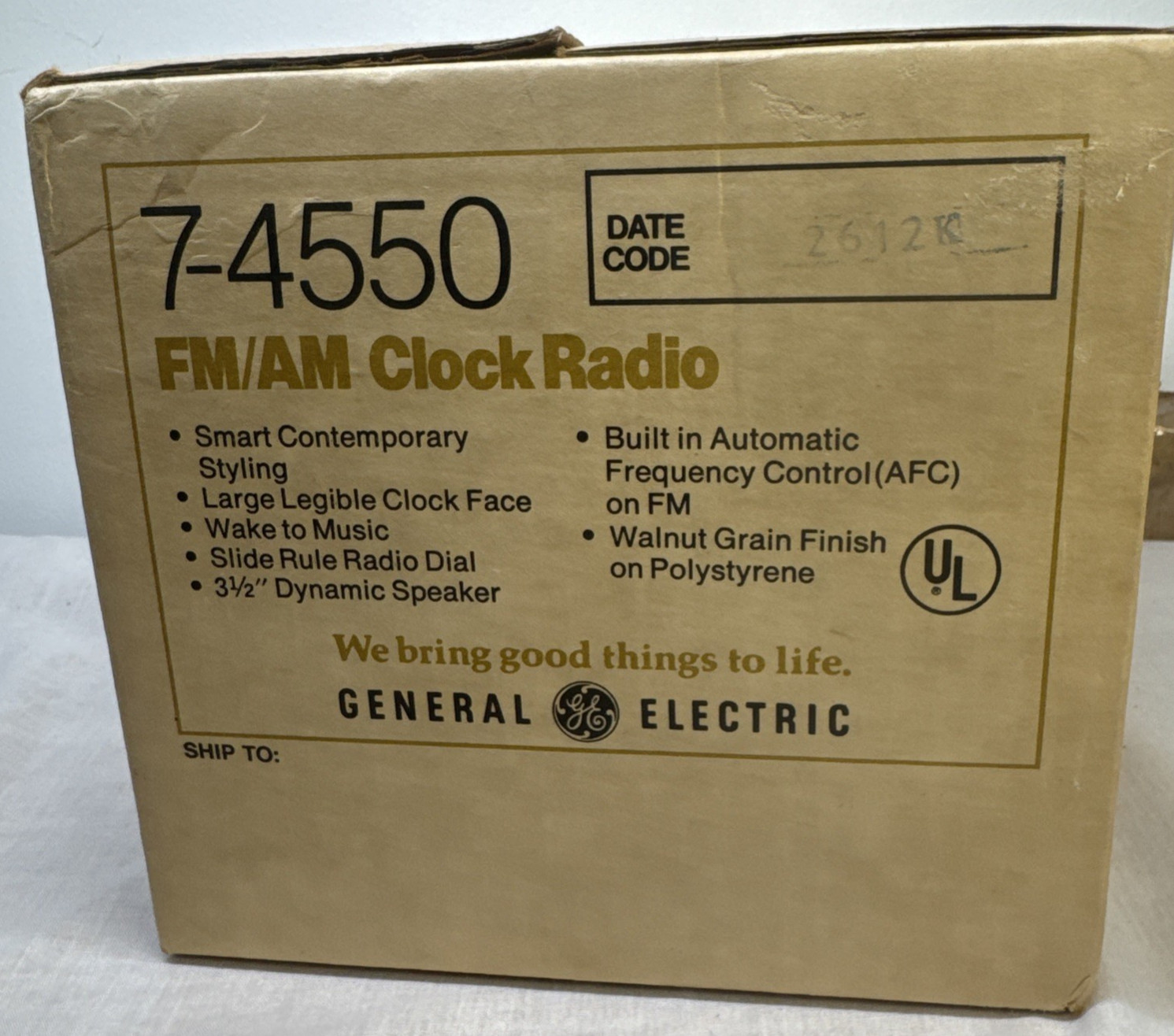 VTG GE GENERAL ELECTRIC AM/FM CLOCK RADIO MODEL 7-4550 NEW IN BOX RARE