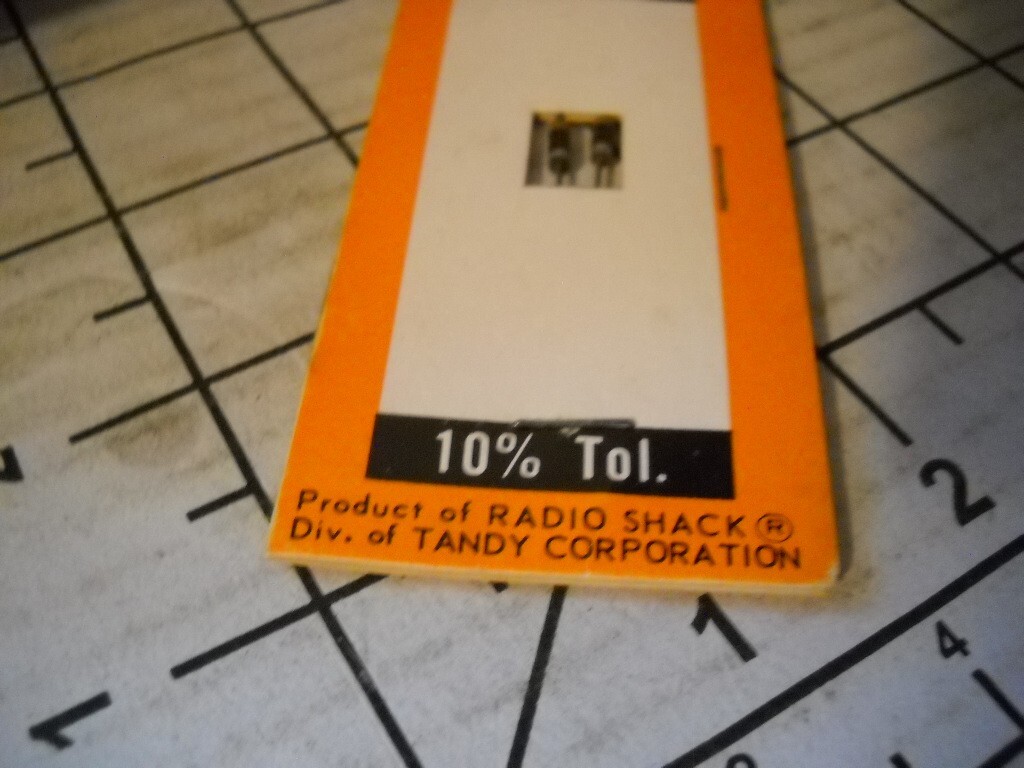 Archer 272-1040 Electrolytic Capacitors & 271-1801 Resistors. NOS