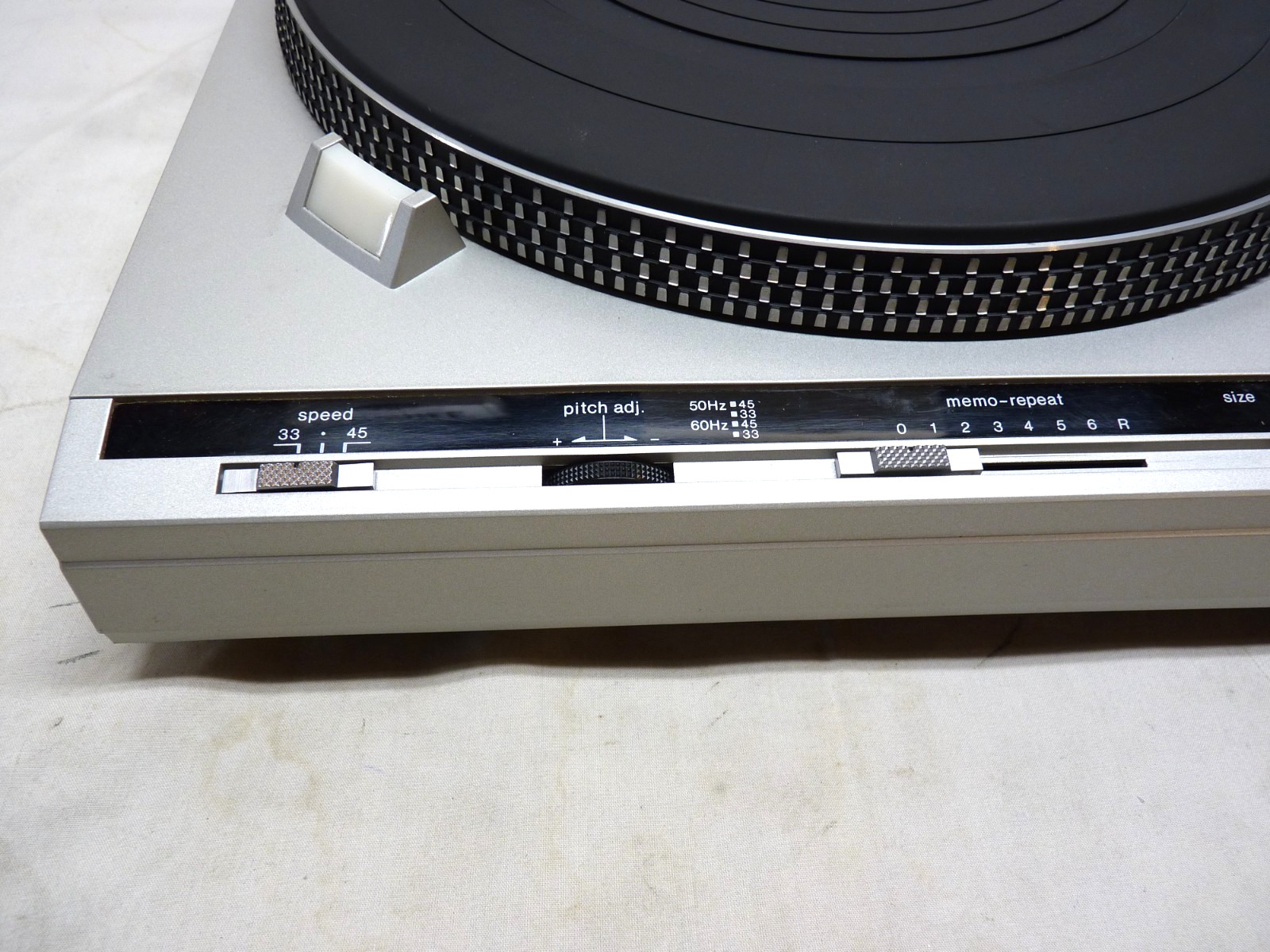 TECHNICS Vintage Belt Drive Auto Turntable SL-B3 Serviced *SEE VIDEO* Japan NICE