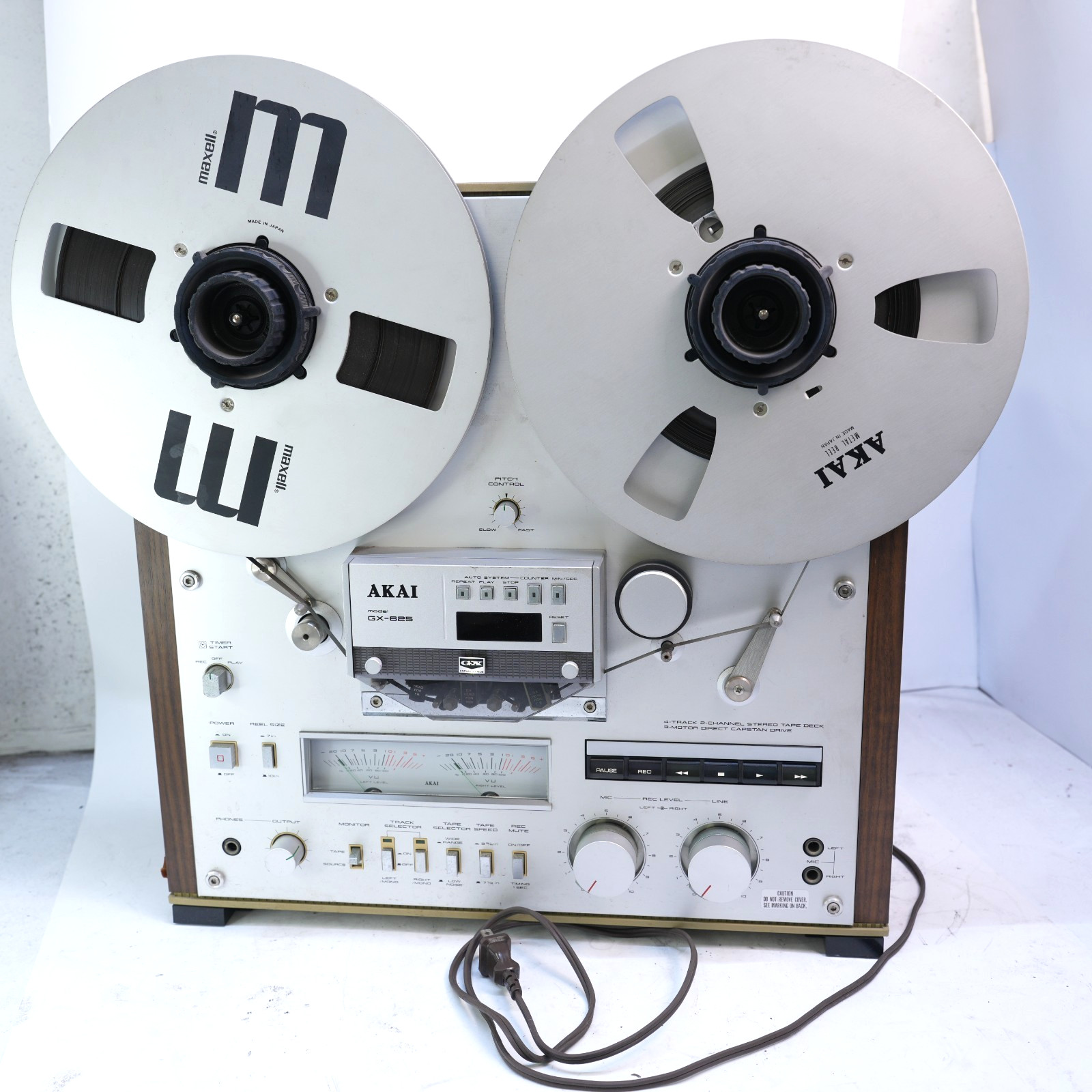 AKAI GX-625 REEL TO REEL TAPE DECK Vintage *PARTS* T12-D18