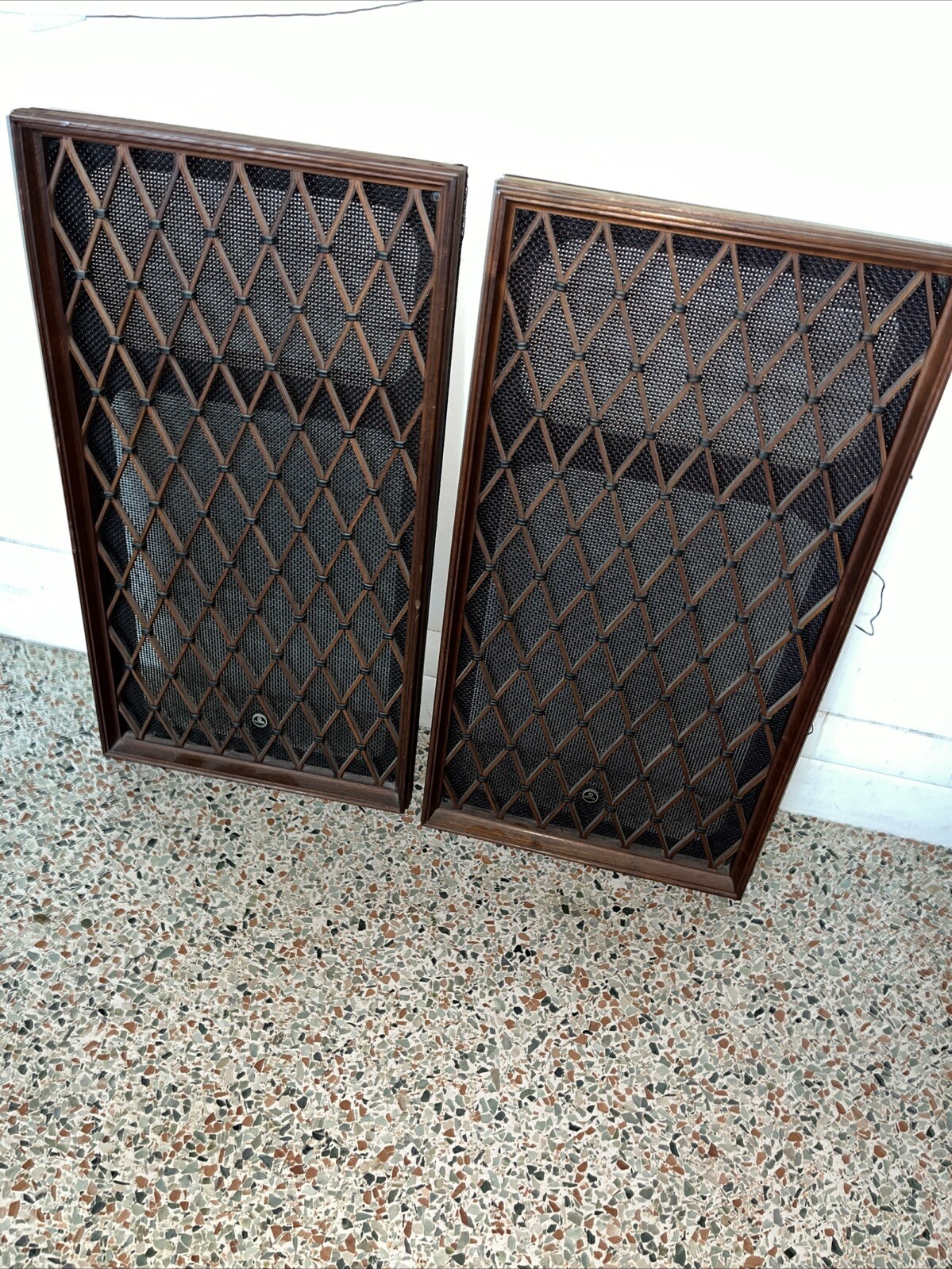 Pair Set Vintage Pioneer CS77 Speaker Wood Lattice Grills Emblems EUC