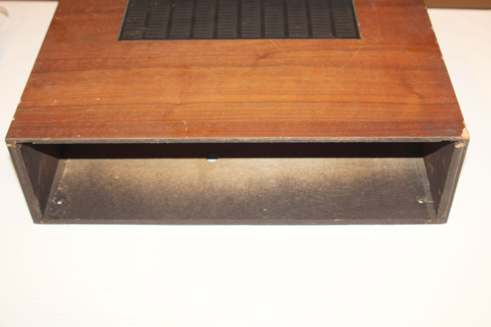 Vintage Realistic STA-80 Receiver Amp – OEM Wooden Case Housing Wood Assembly