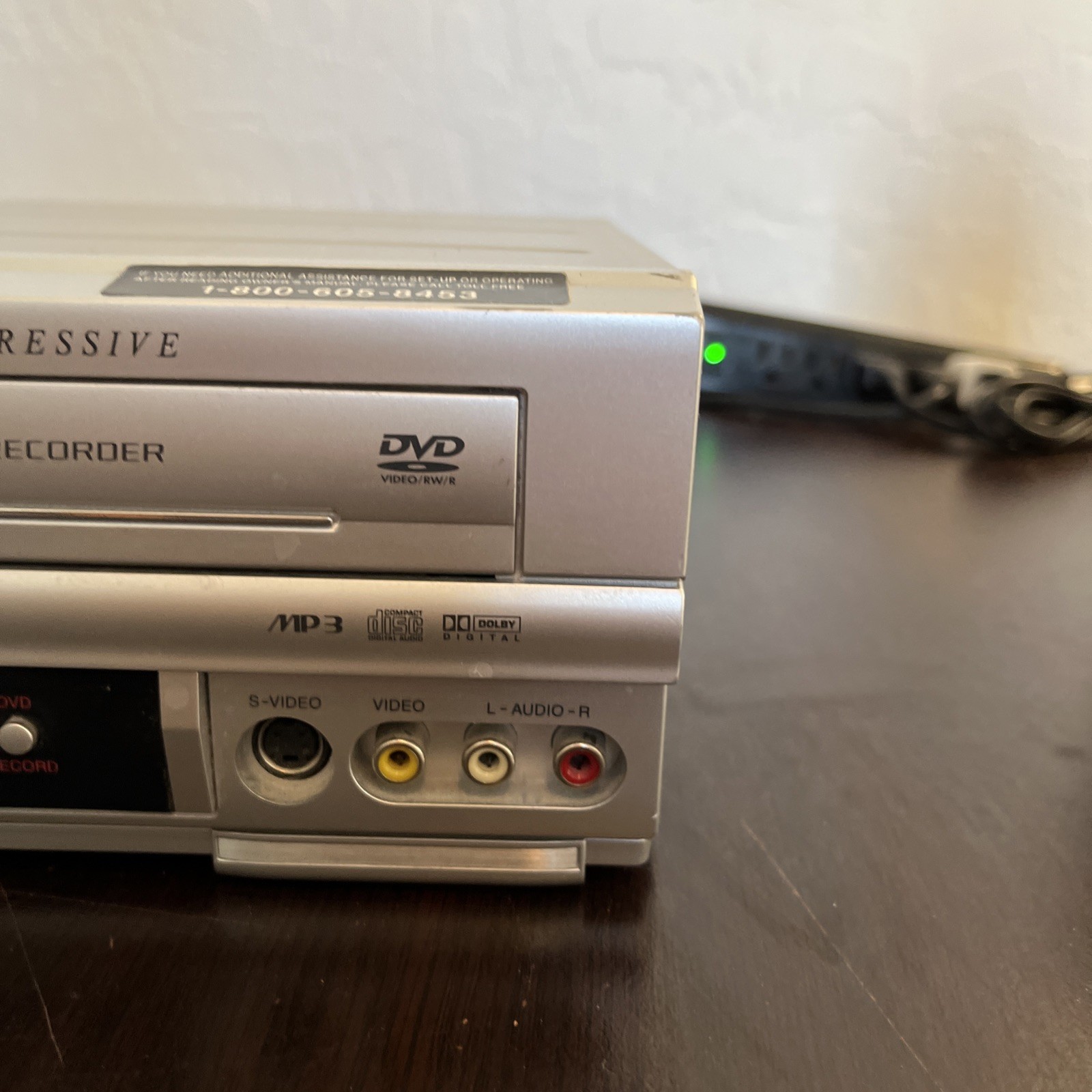 Sylvania DVR90VE DVD VCR Combo Player VHS Tape Cassette recorder SLV-D201P