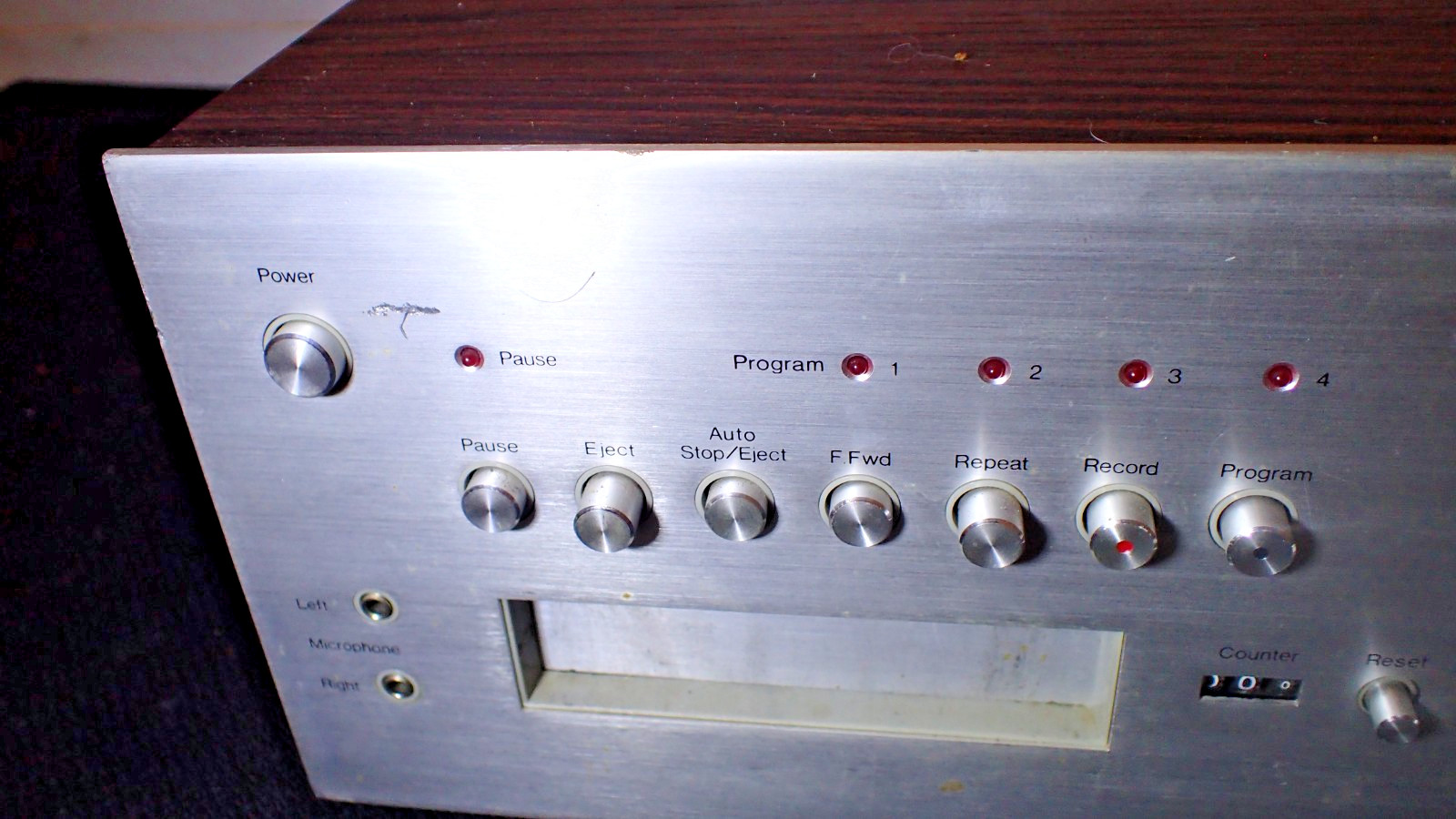 Vintage JC Penney Stereo Eight Track Deck 3331 for parts or repair
