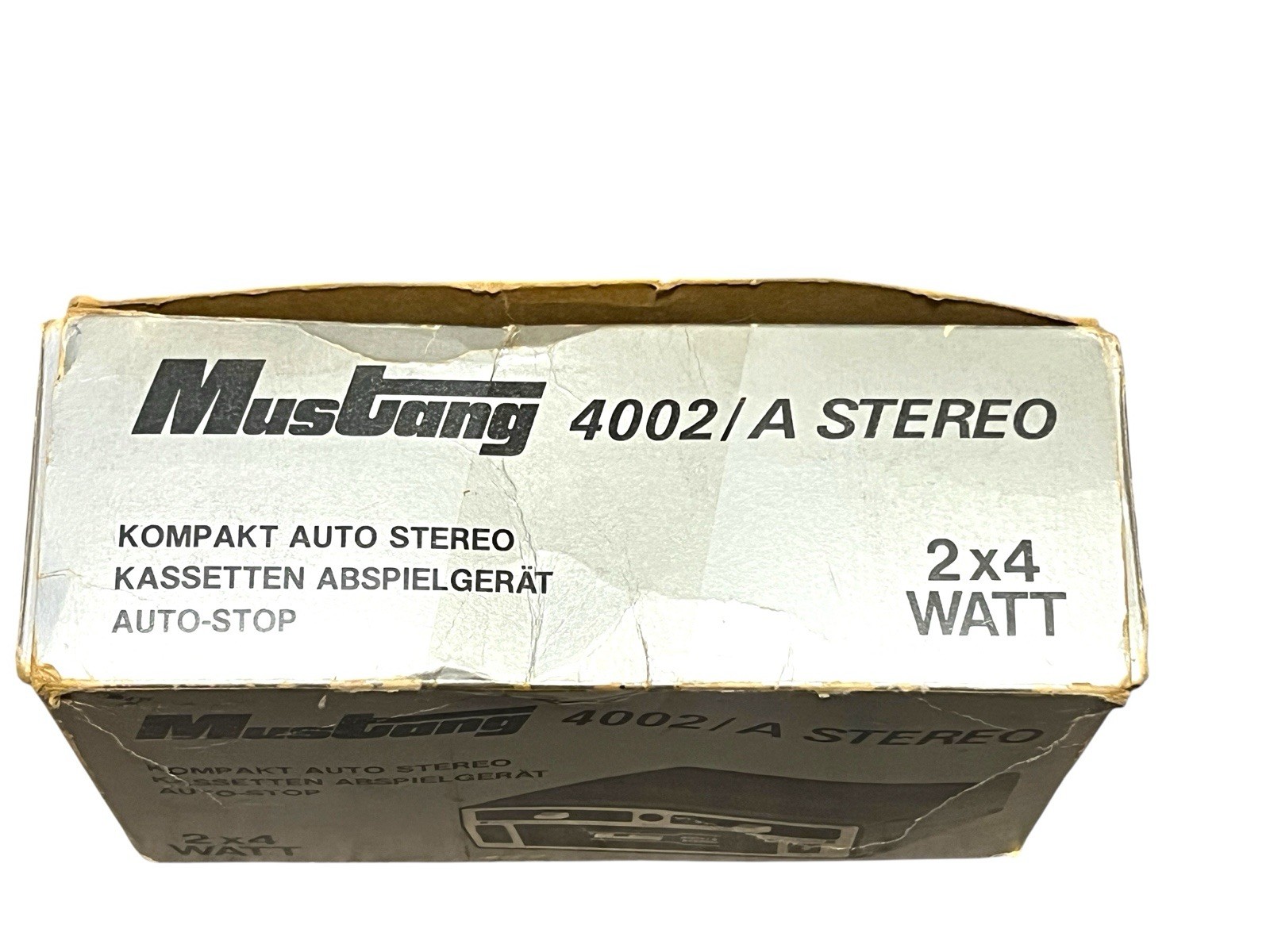 Vintage Mustang 4002/A Under Dash Car Stereo Cassette Player NOS Complete Box