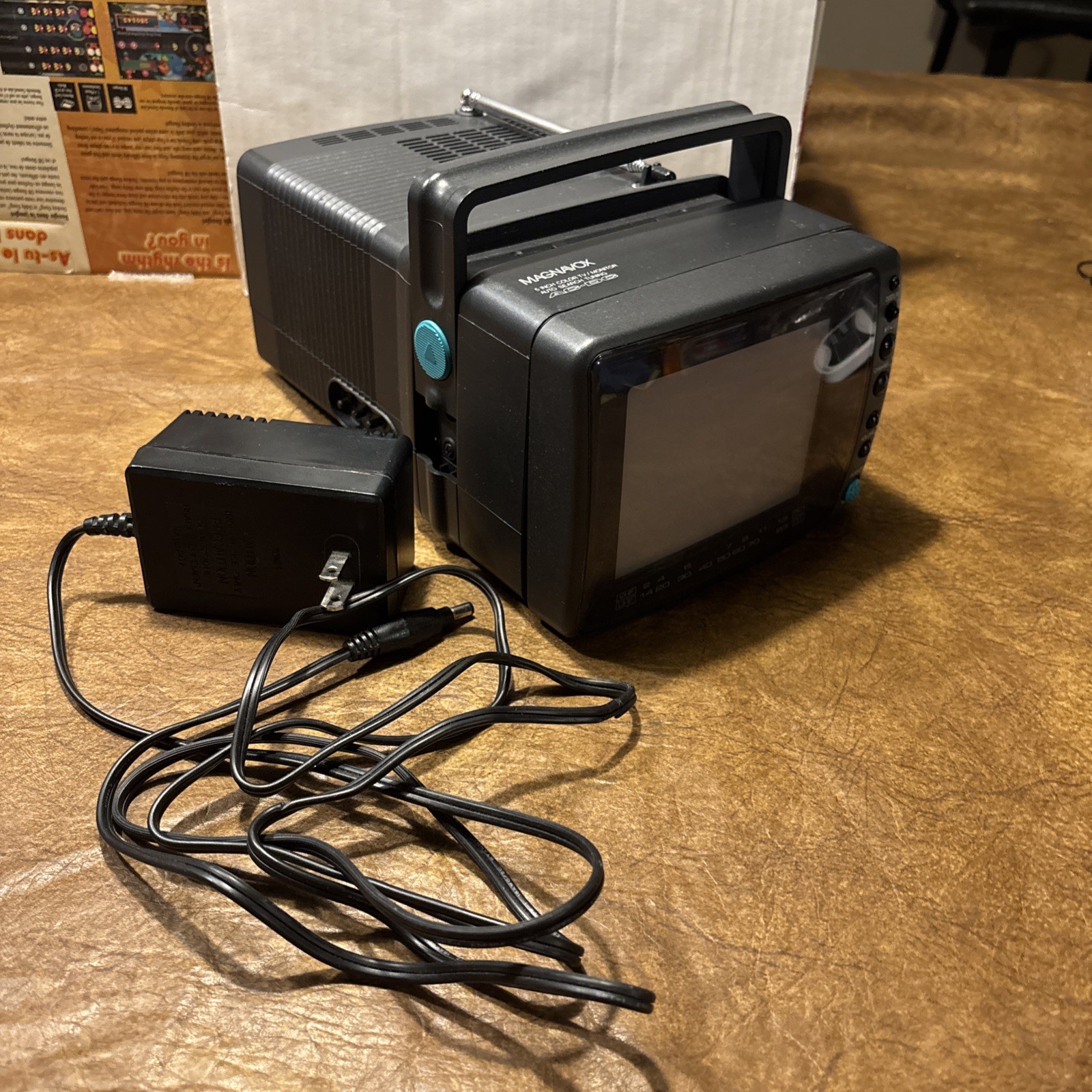 🔥Vintage Magnavox RD0510 C101 5 Inch Portable TV Color Works! w/Power Cord. 📺