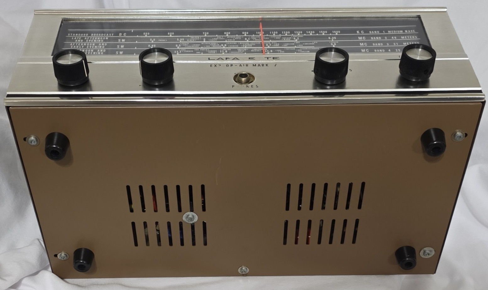 Vintage Lafayette Explor-Air Mark V Multi-Band Radio WORKING