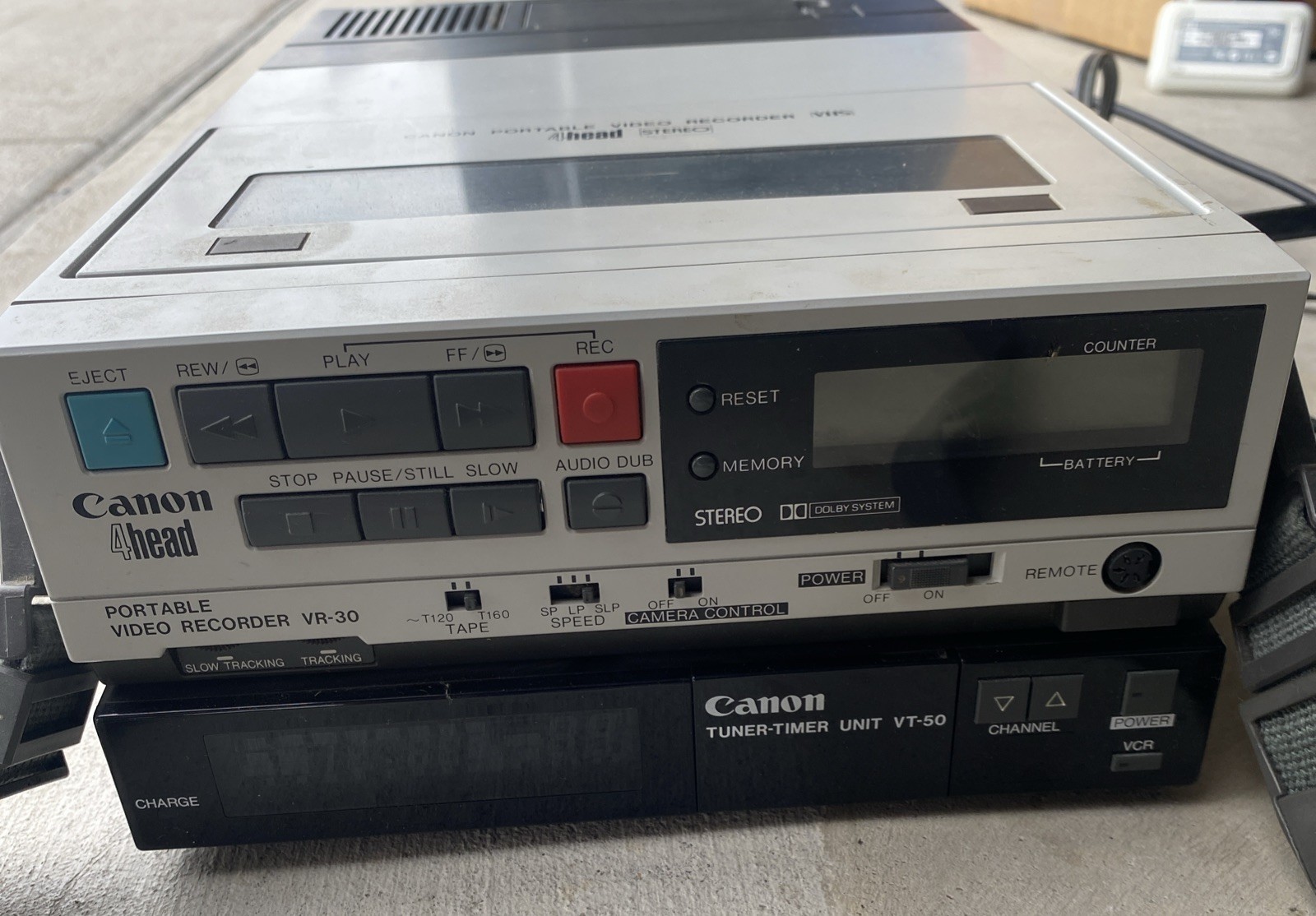 ⭐️Canon VR-30 HI-FI VCR VHS Tape Video Recorder w/ VT-50 Base⭐️Working? Read⭐️