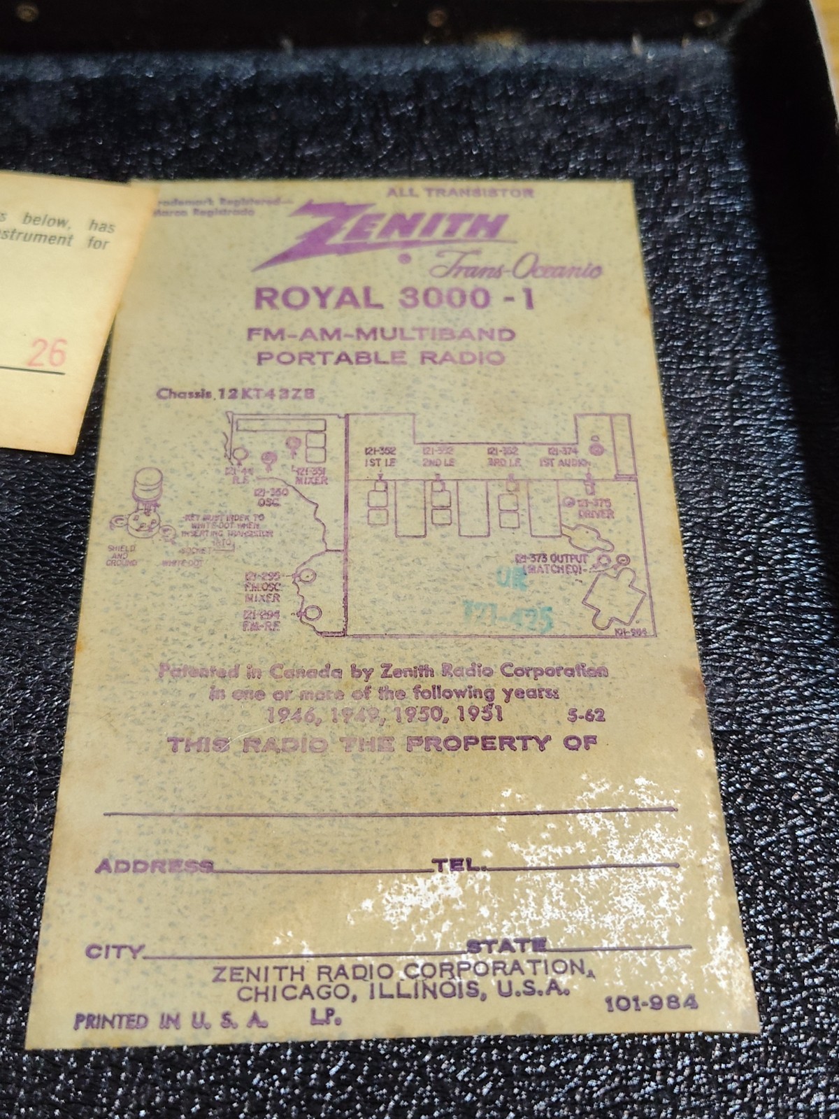 Vintage Zennith Royal 3000 Multi Band Radio