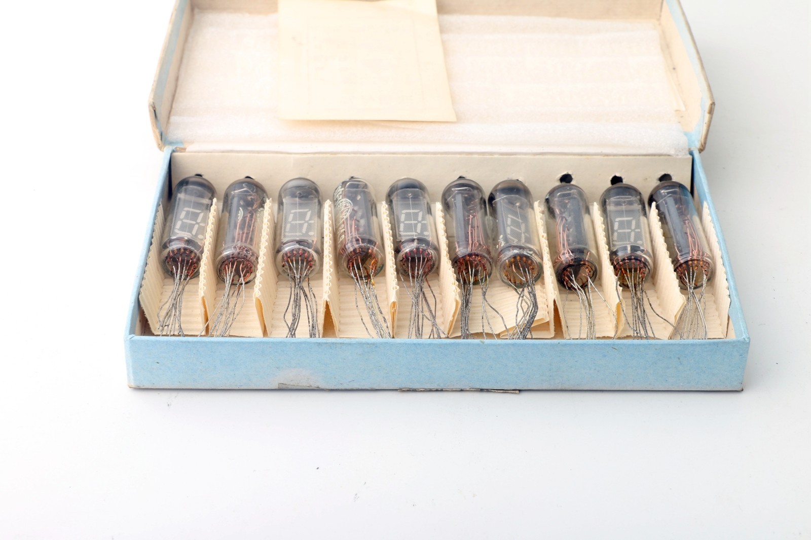 10pcs NOS YS13-3 VFD tube made in 1984 year