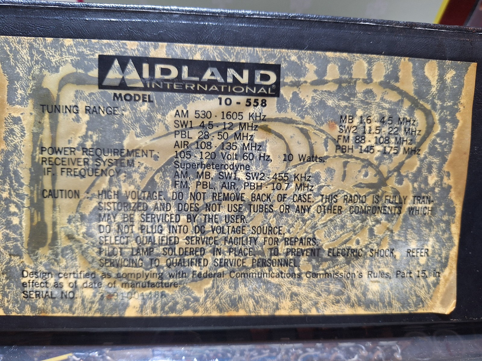 Vintage Midland International 8 Band Model 10-558 AM FM Solid State Shortwave