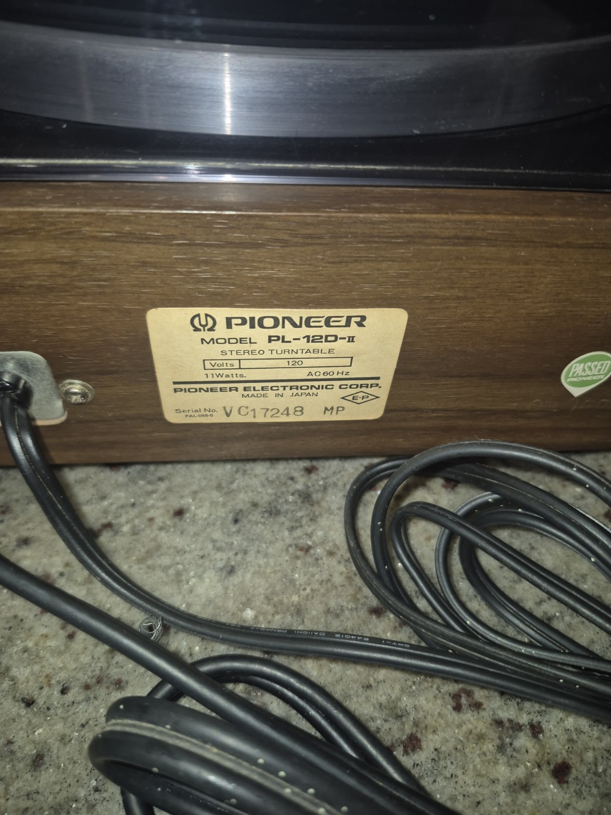 Pioneer PL-12D II Vintage Belt Drive Turntable Record Player Japan w/ Dust Cover