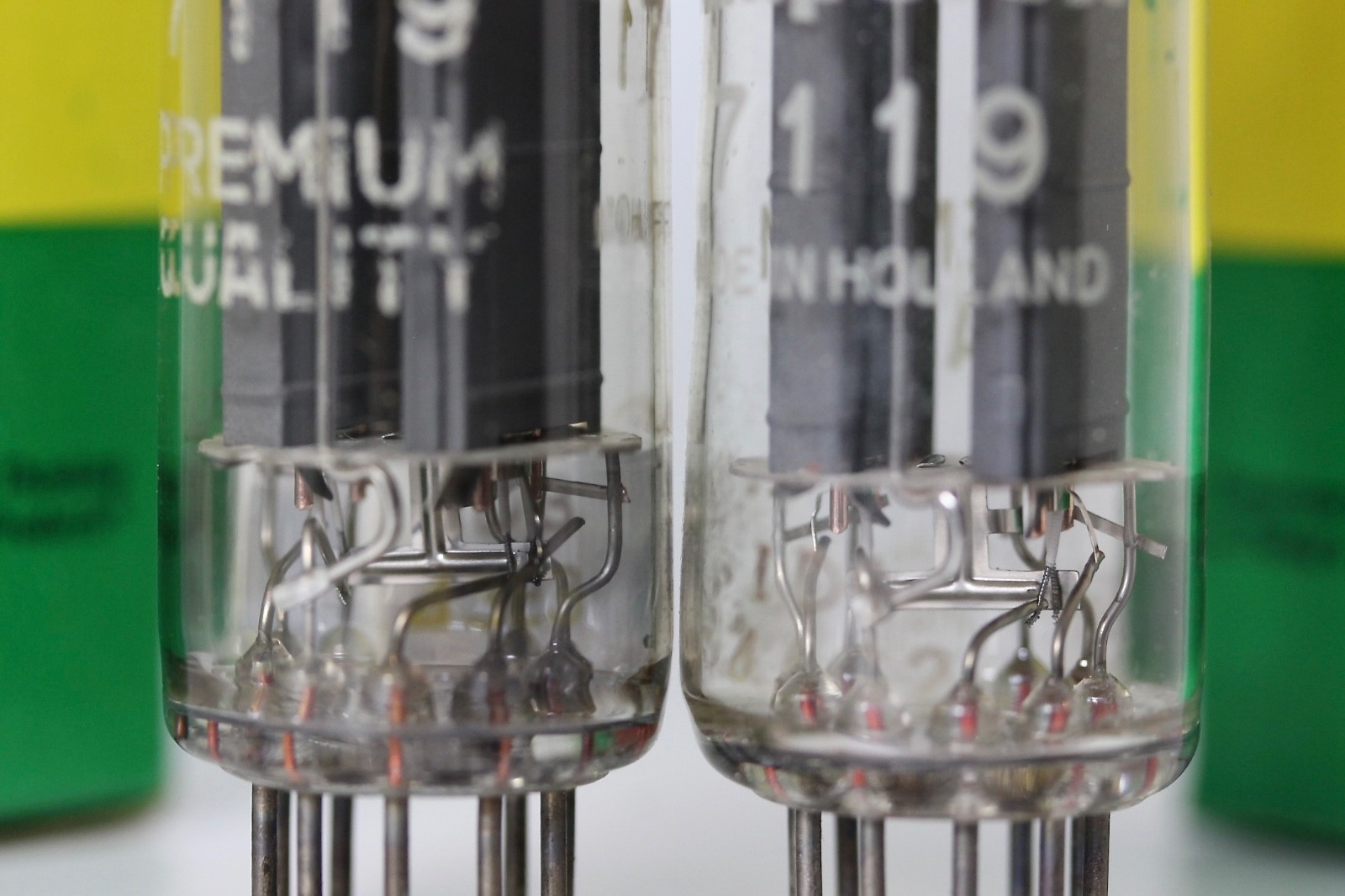 E182CC 7119 NOS PHILIPS AMPEREX HOLLAND MIRROR-MATCHED-PAIR TUBES MUSEUM TESTED!