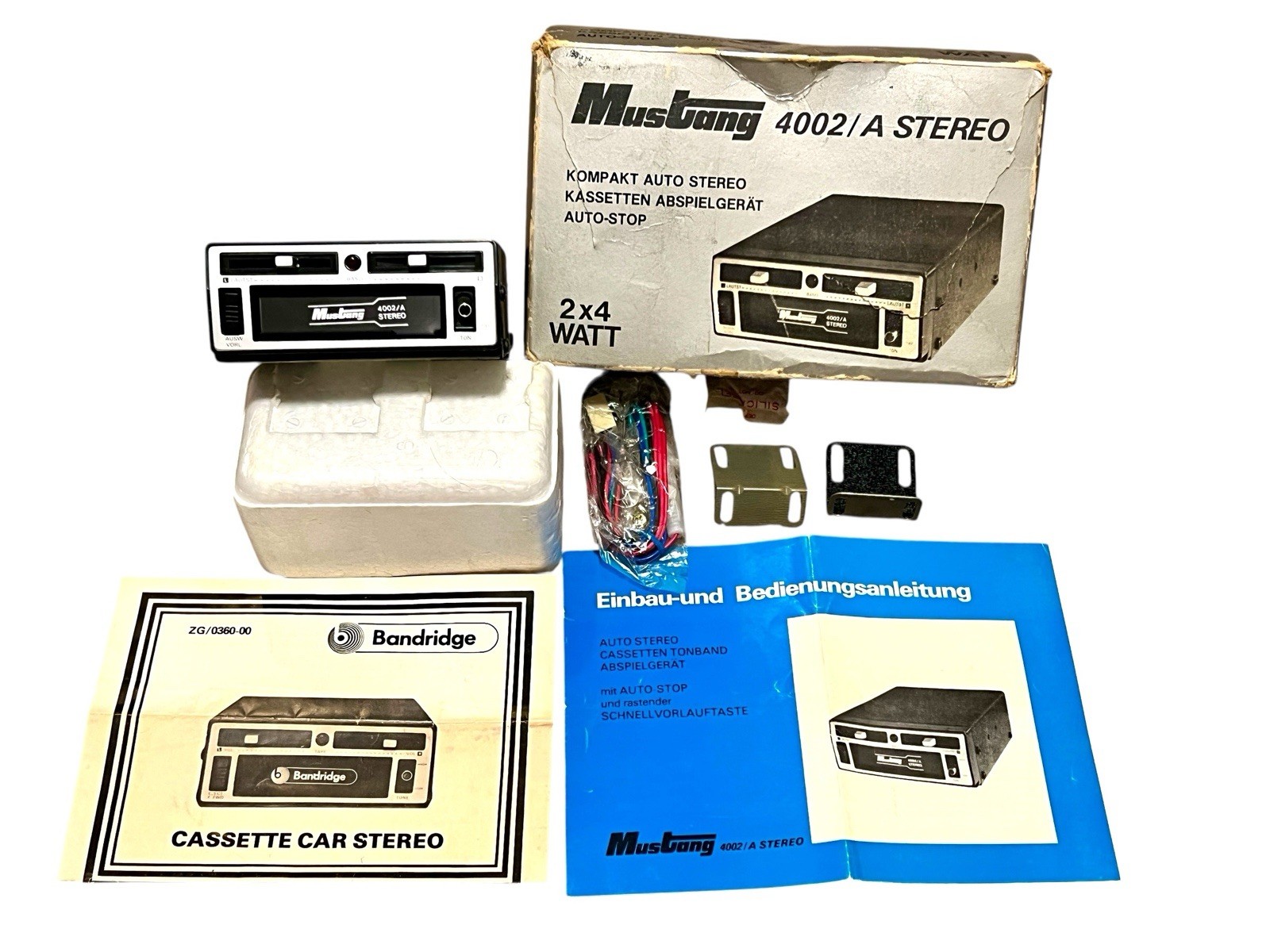 Vintage Mustang 4002/A Under Dash Car Stereo Cassette Player NOS Complete Box