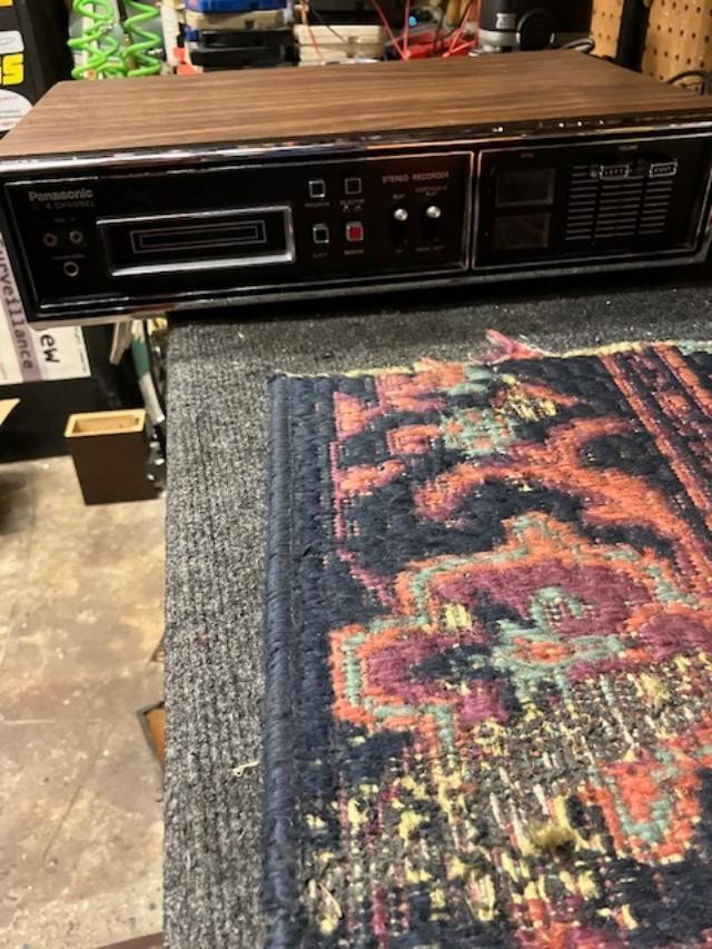 8 TRACK PLAYER RECORDER PANASONIC QUAD SERVICED VIDEO