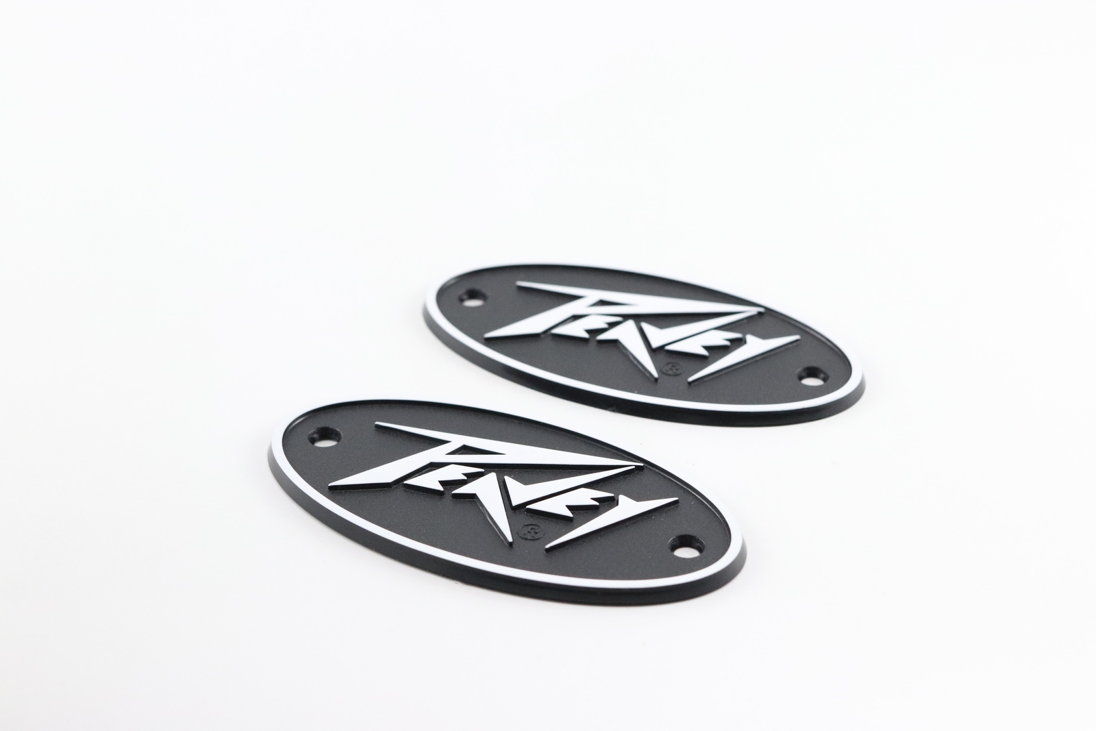 PEAVEY logo badge replacement piece plastic oval 97mm(3.81″)X49mm(1.92″)