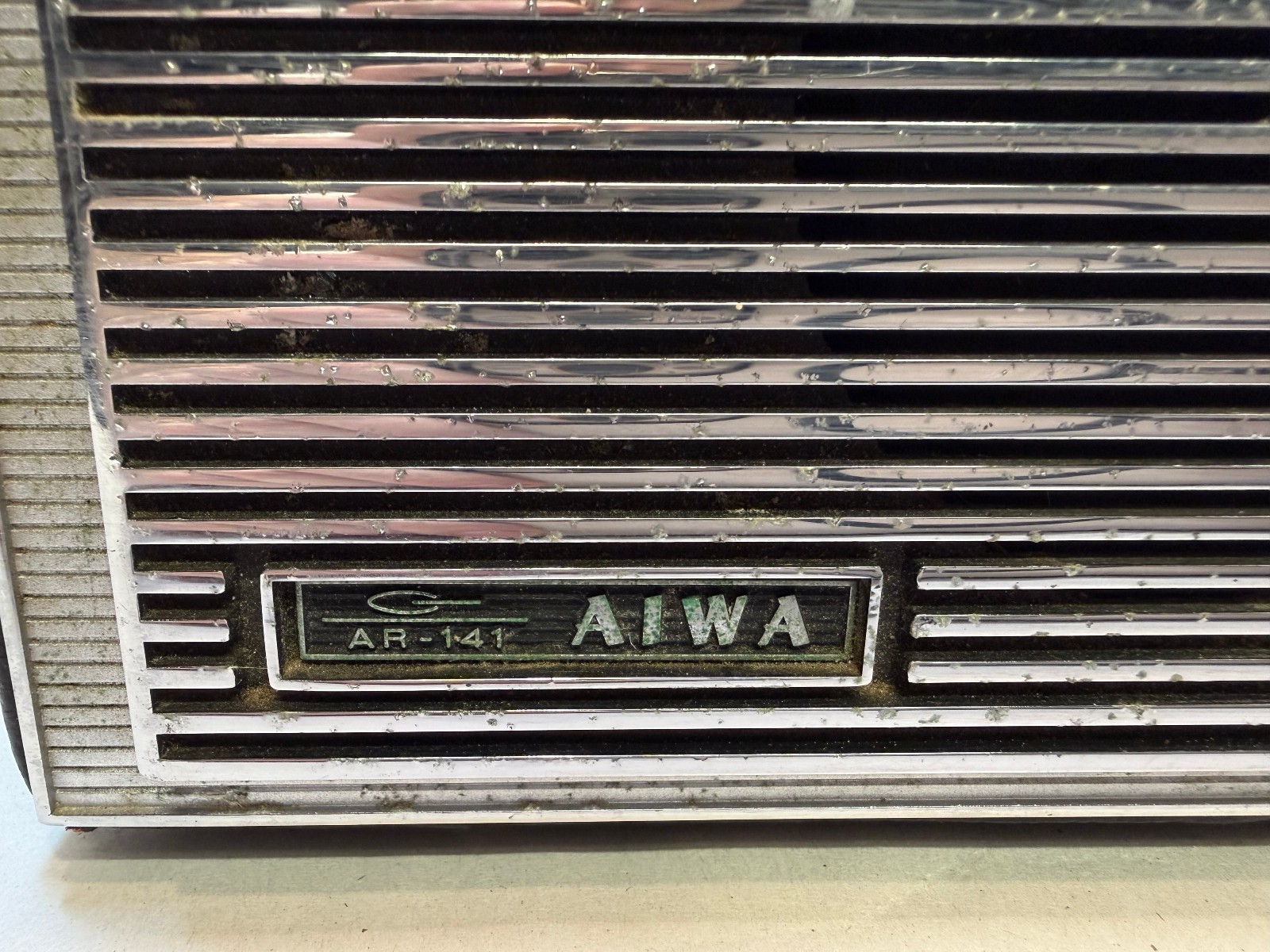 Vintage Aiwa AR-141 SolidState Multiwave Portable Radio