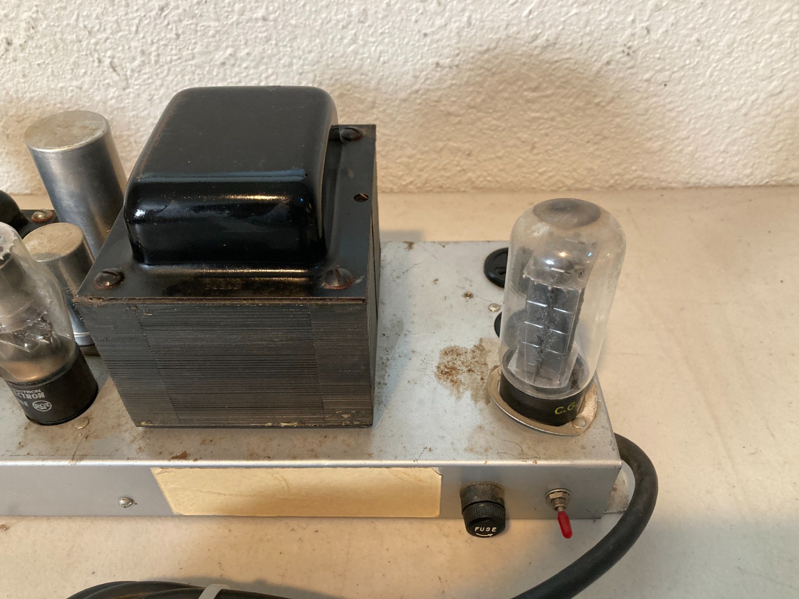Vintage Hammond Tube Amplifier Chassis Project – Transformers, Sockets