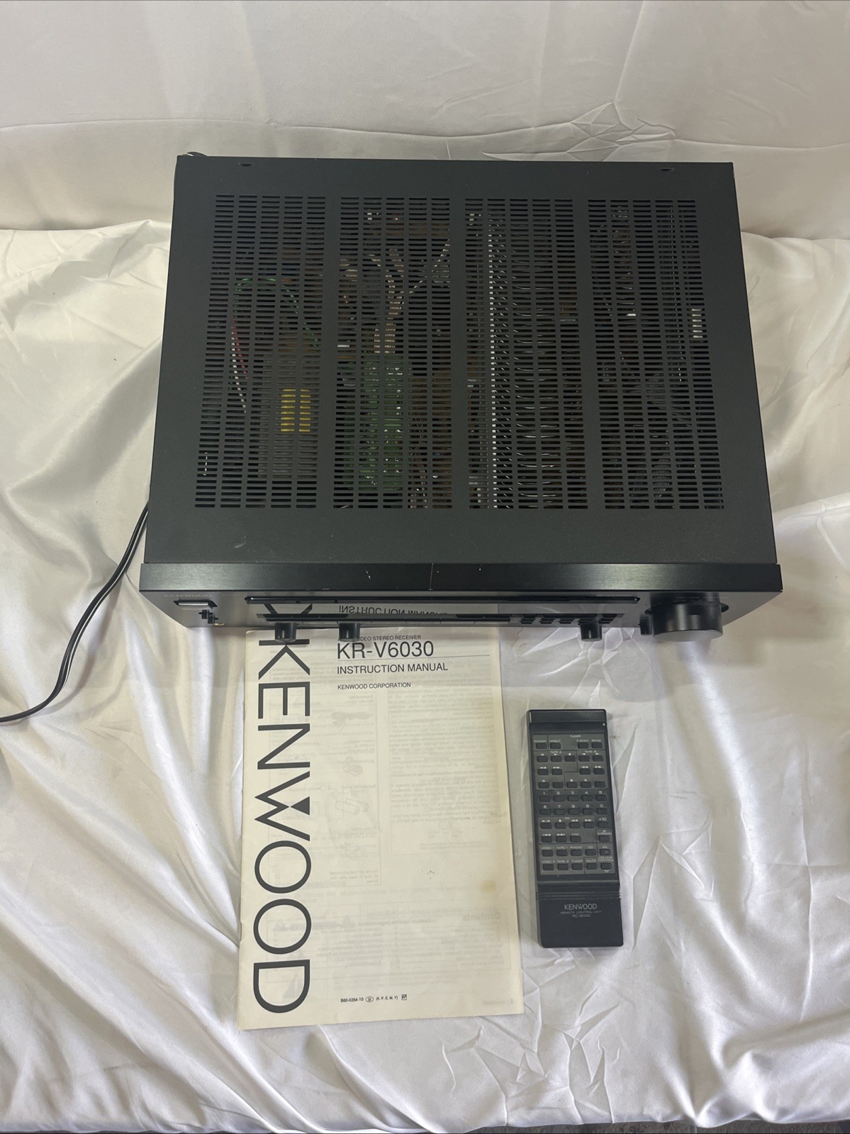 Vintage Kenwood KR-V6030 Stereo Receiver Tested Excellent W/ Remote & Manual