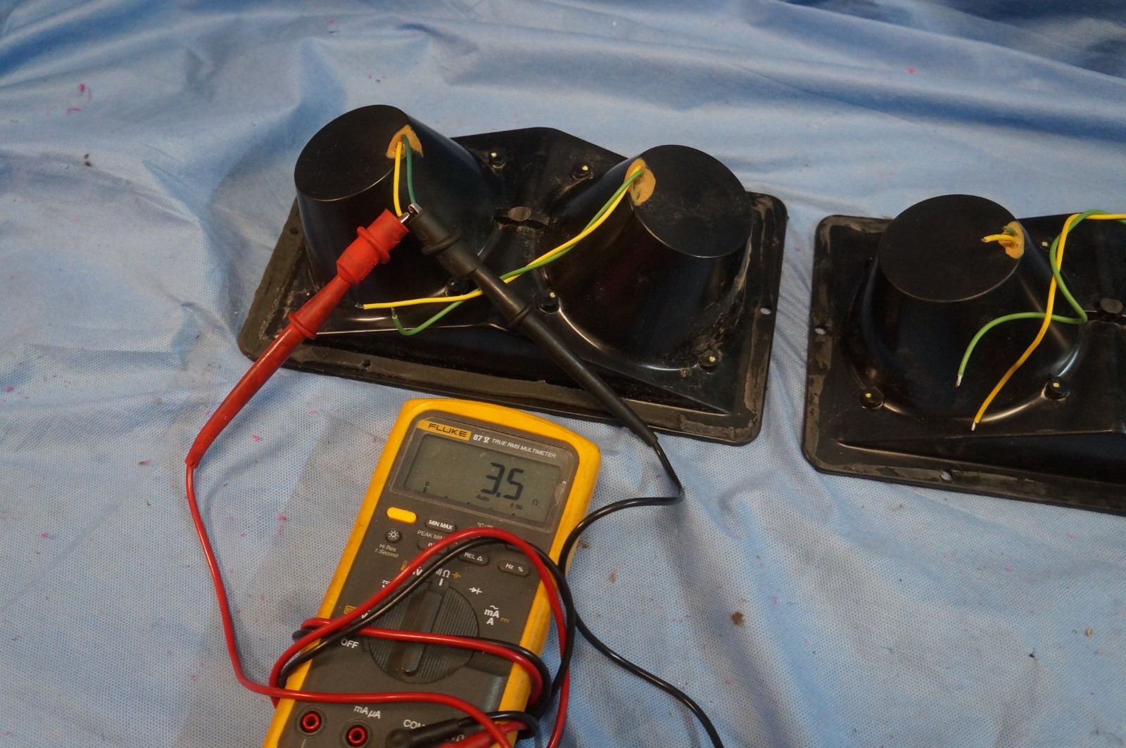 Pair Of Acoustic Research AR-2A Midranges In Mount